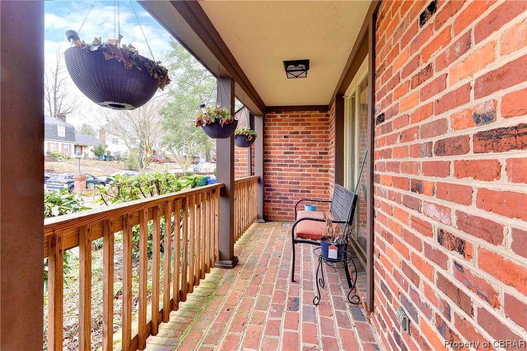 Newport News, VA 23608,72 Waterview DR