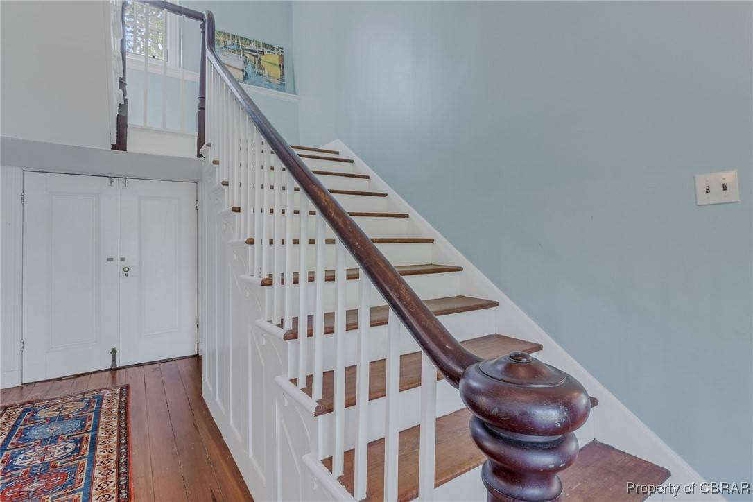 Reedville, VA 22539,690 Smith Point RD