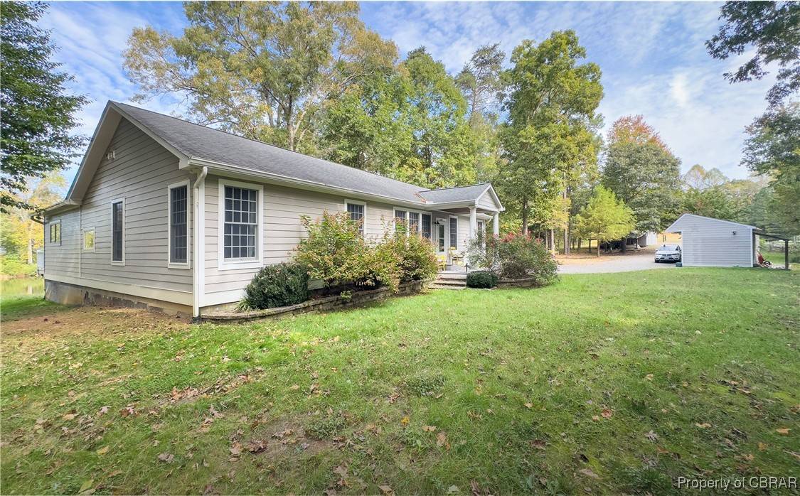 Heathsville, VA 22473,393 Lakeview DR