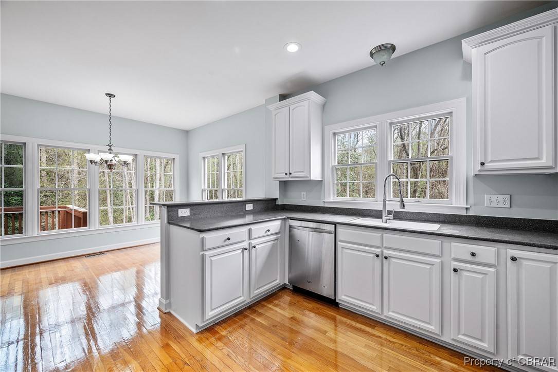 Jamestown, VA 23188,3917 George Mason