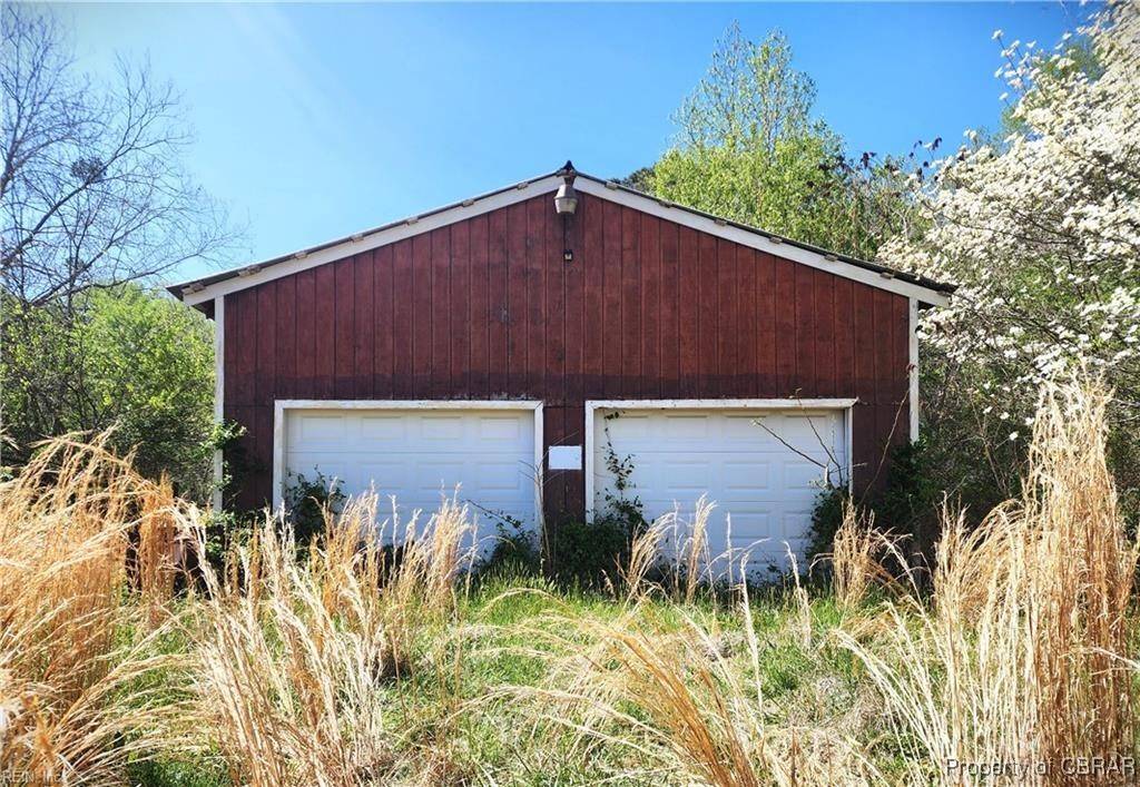 Gloucester, VA 23061,5483 Gum Fork RD