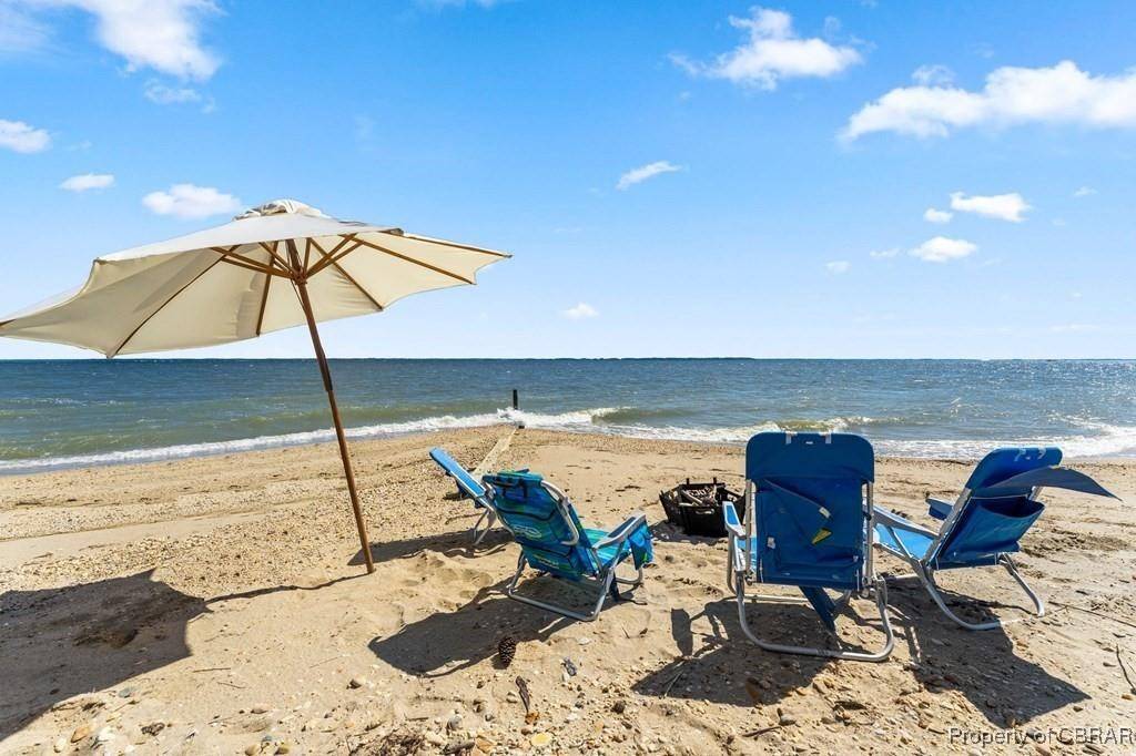 Kinsale, VA 22488,1207 Spences Point RD
