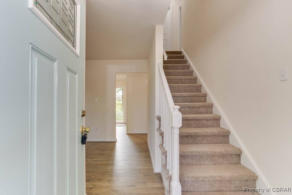 Newport News, VA 23602,37 Crutchfield DR