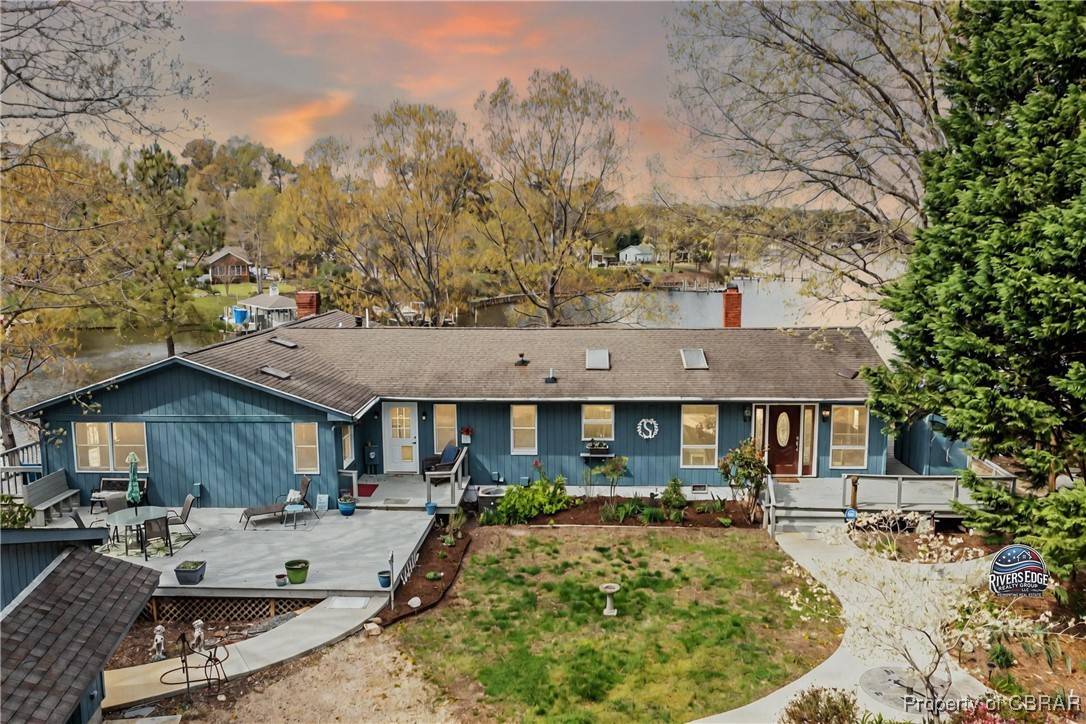 Reedville, VA 22539,152 Swann CT