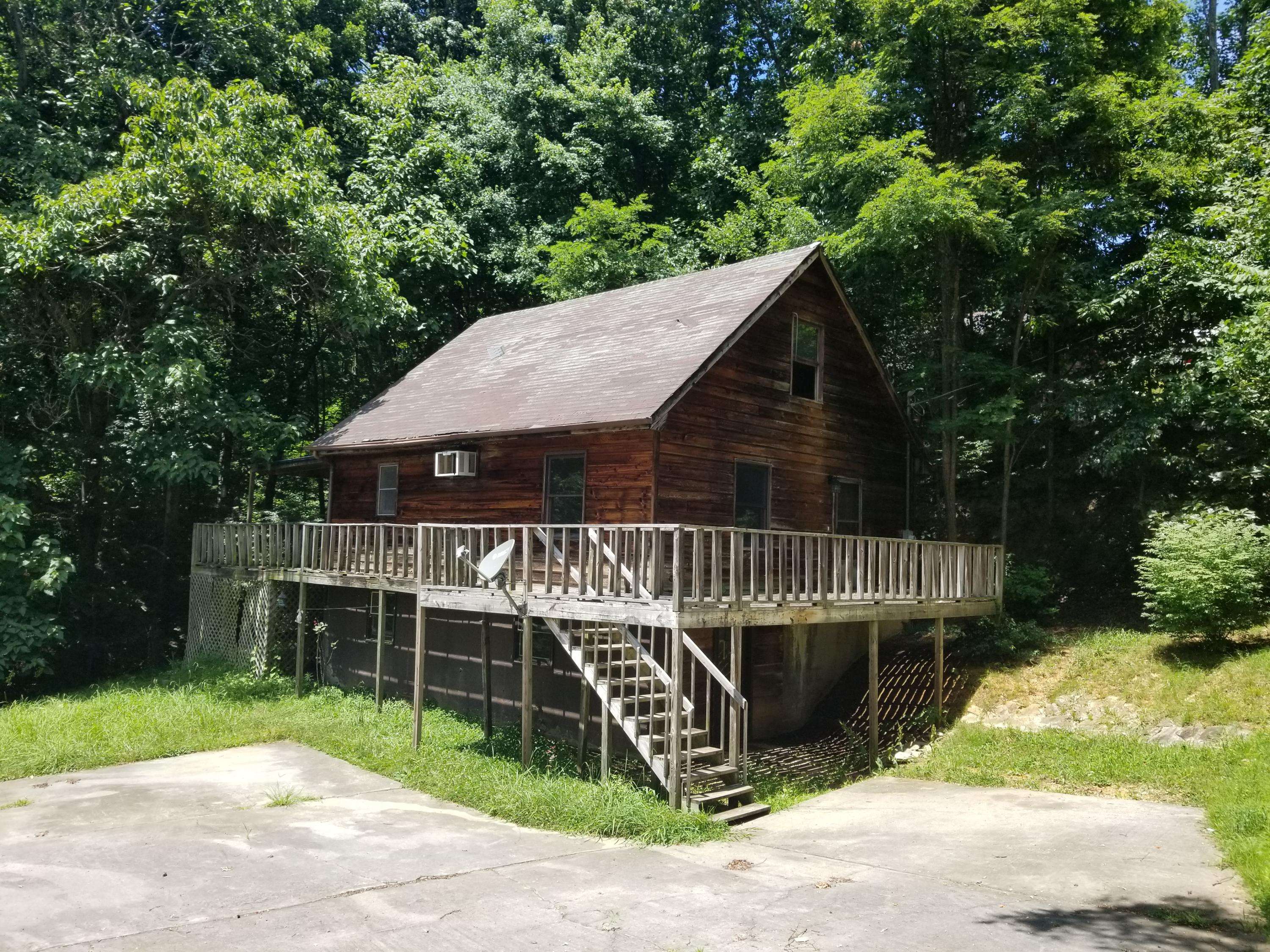 Kingsport, TN 37660,481 Rainbow CIR