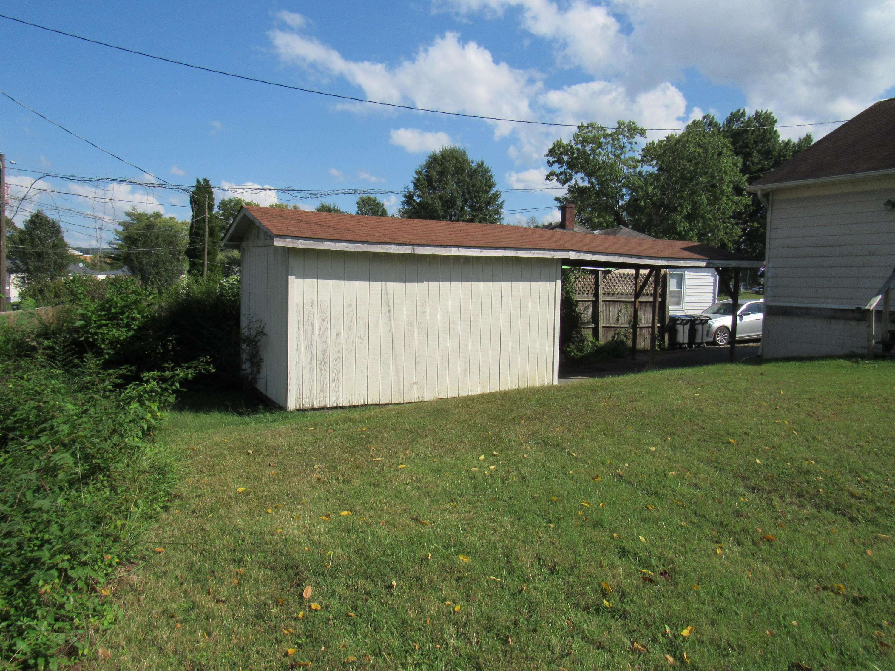 Kingsport, TN 37664,1504 Kings RD