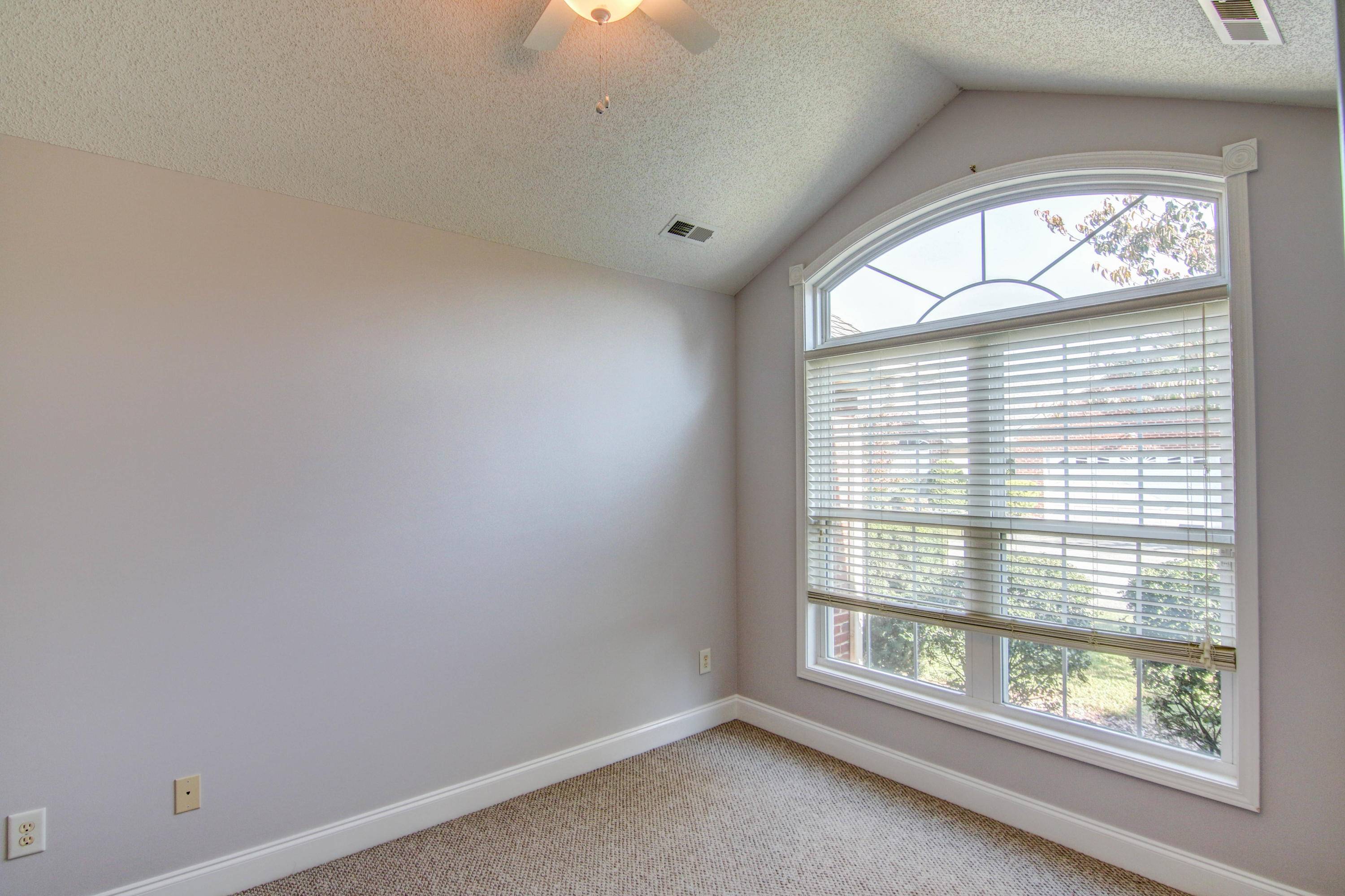 Johnson City, TN 37615,73 Boone Hill CT