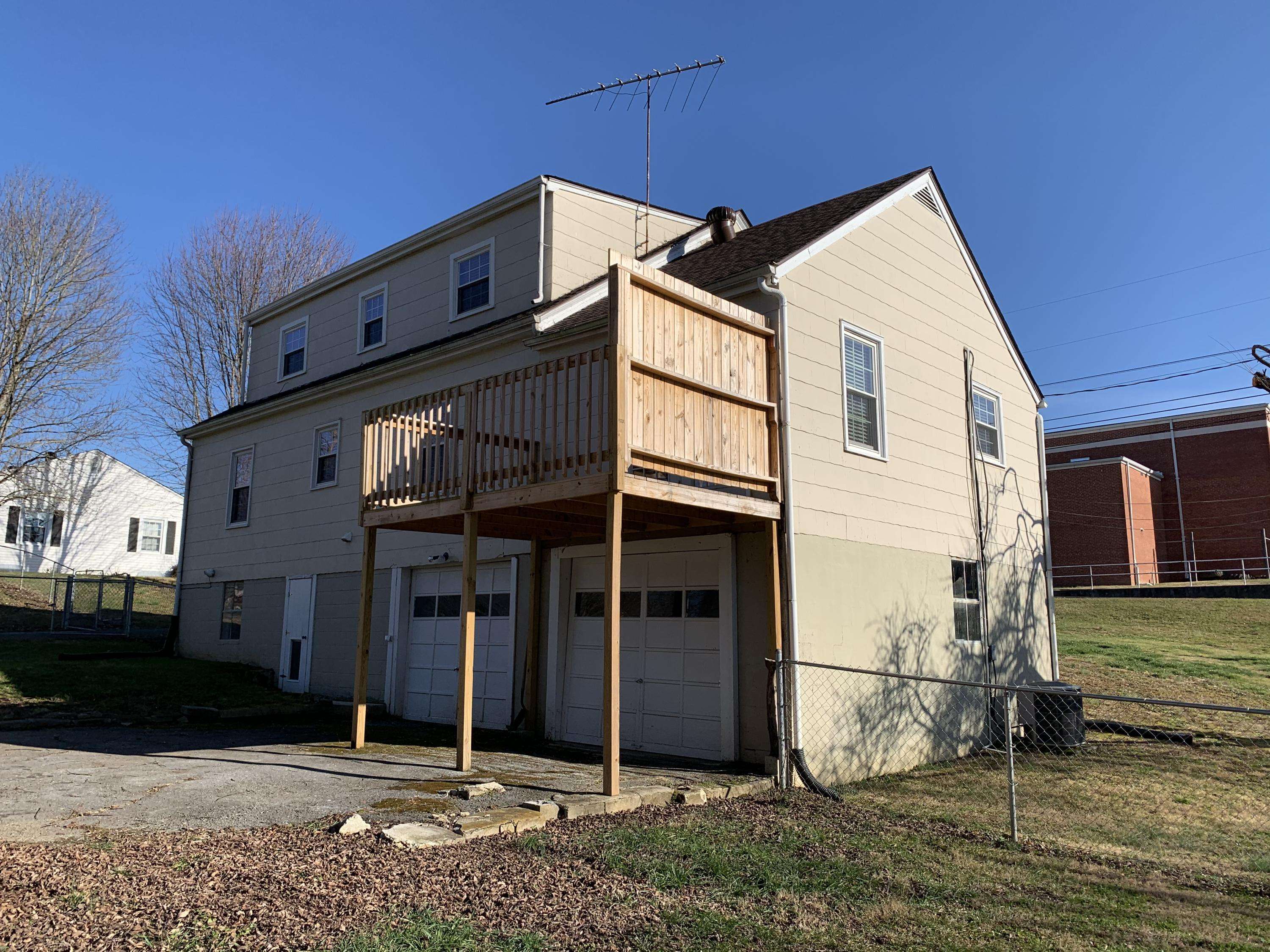 Blountville, TN 37617,198 School AVE