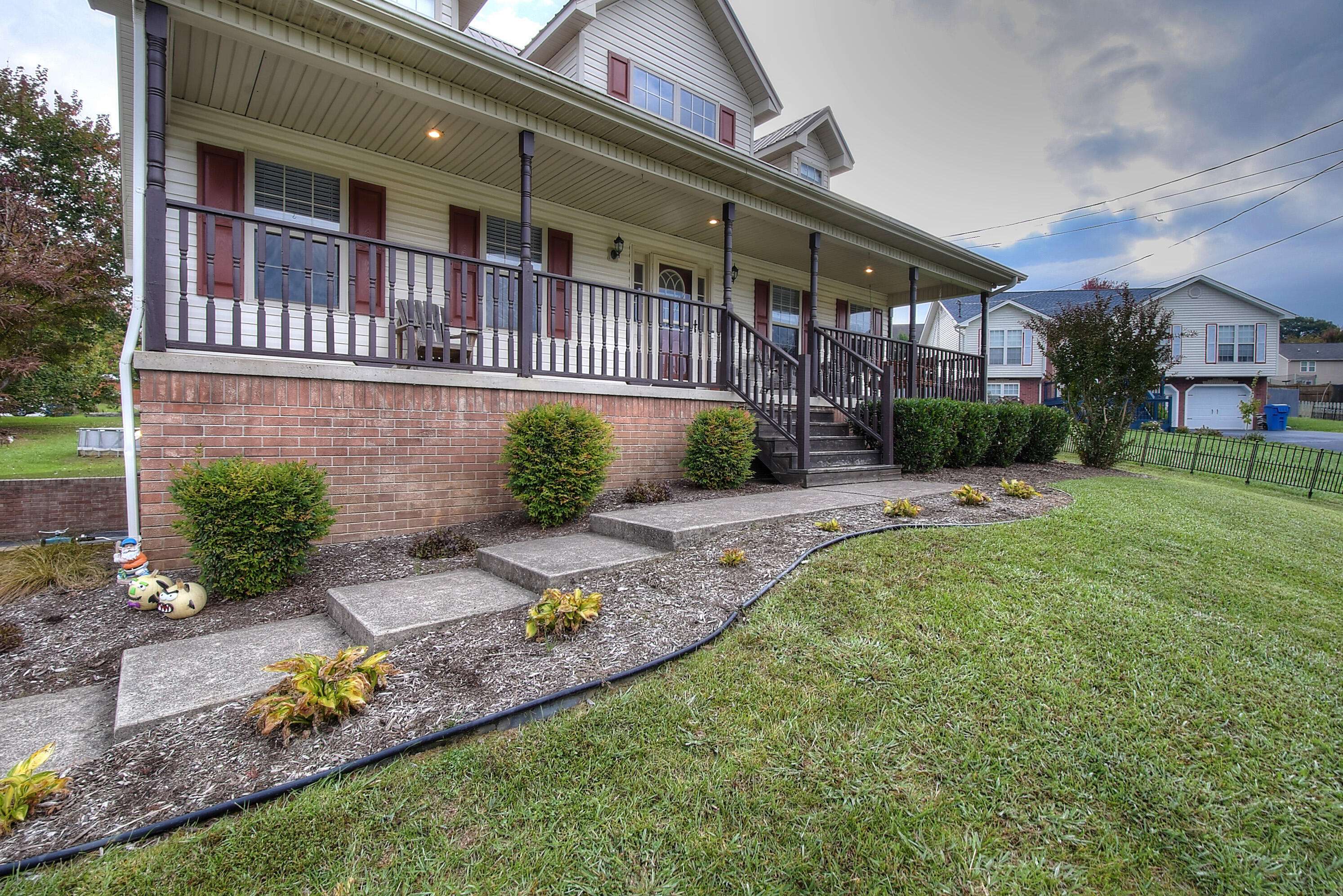 Jonesborough, TN 37659,307 Persimmon LN