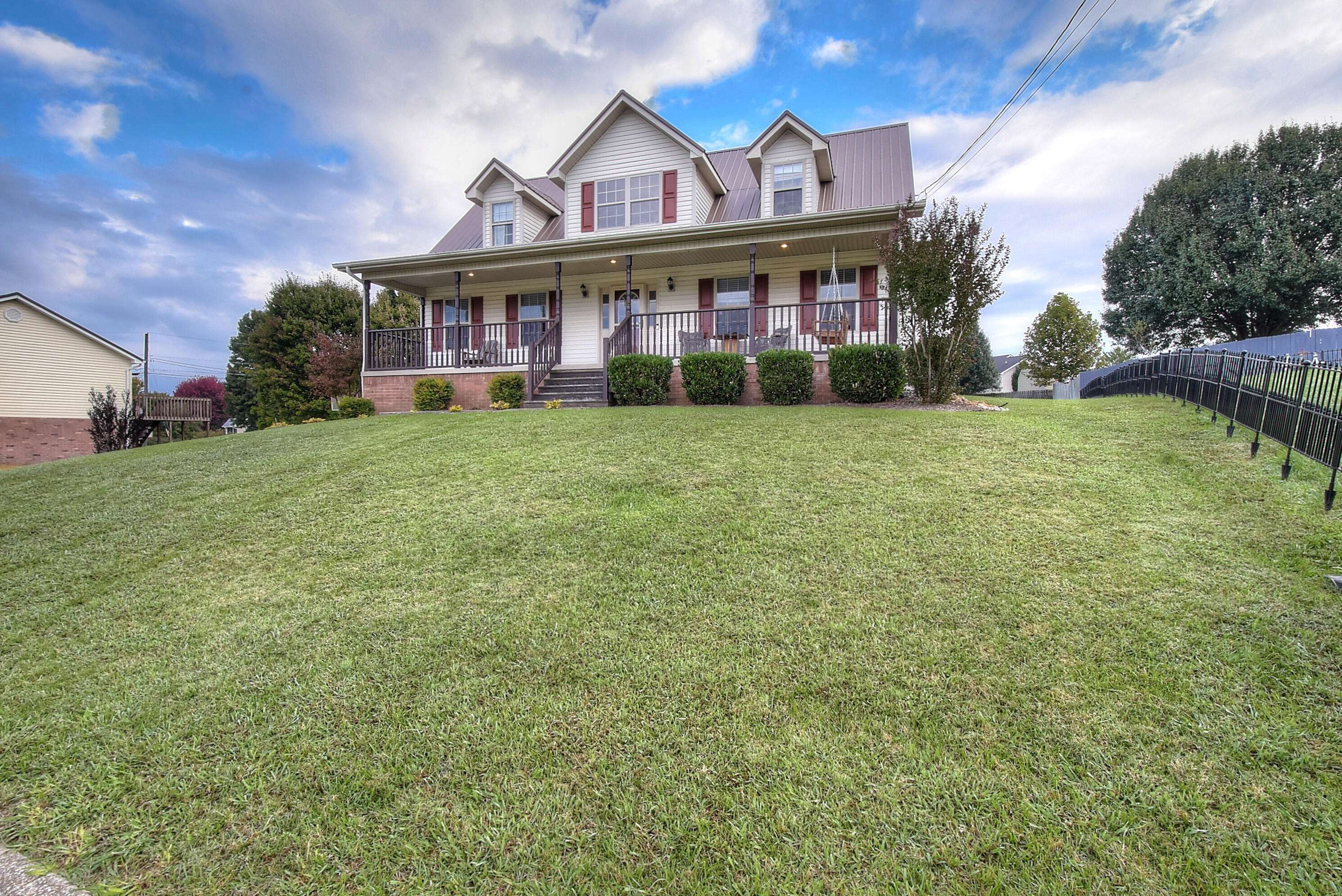 Jonesborough, TN 37659,307 Persimmon LN