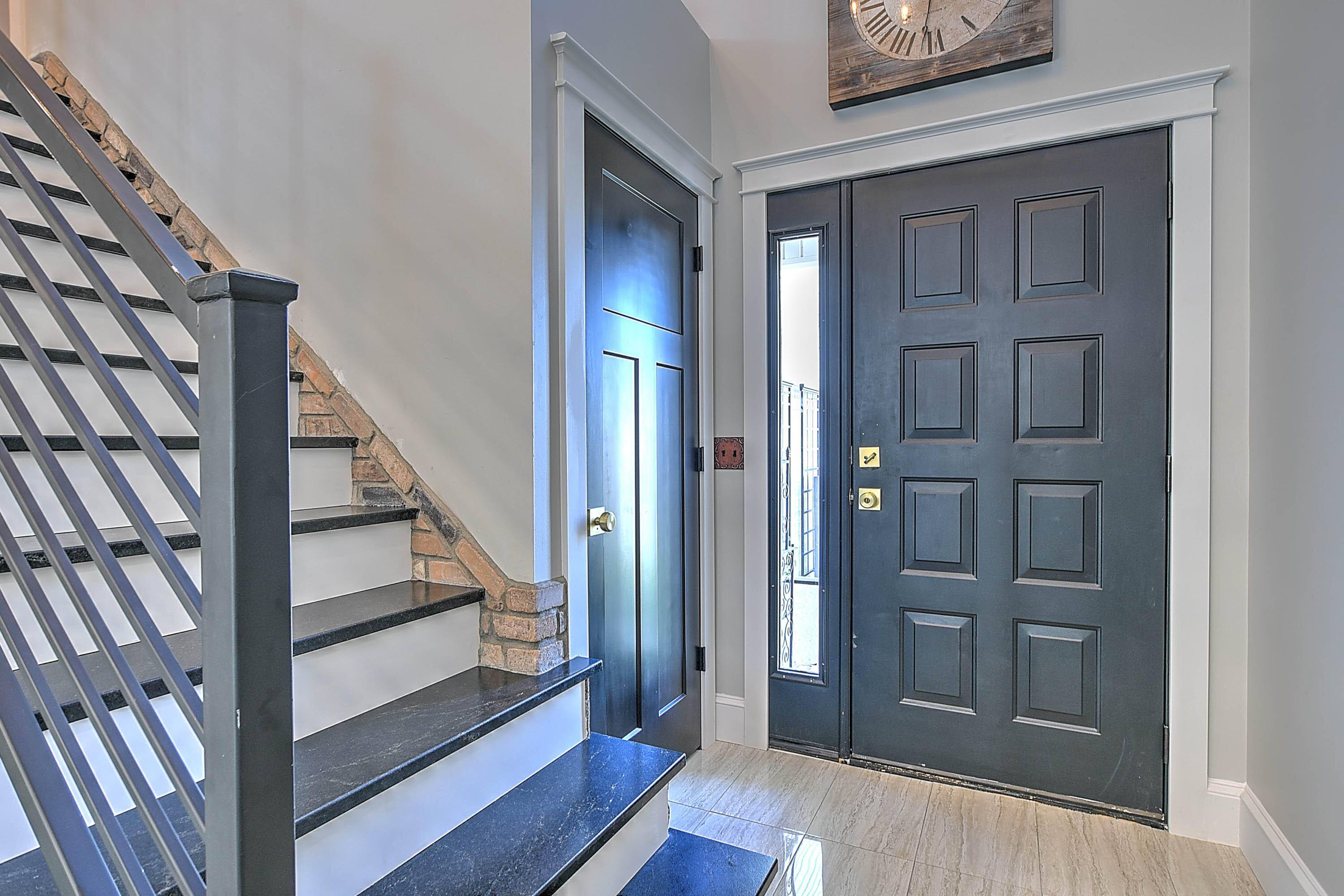 Bristol, TN 37620,136 Robinson WALK #B