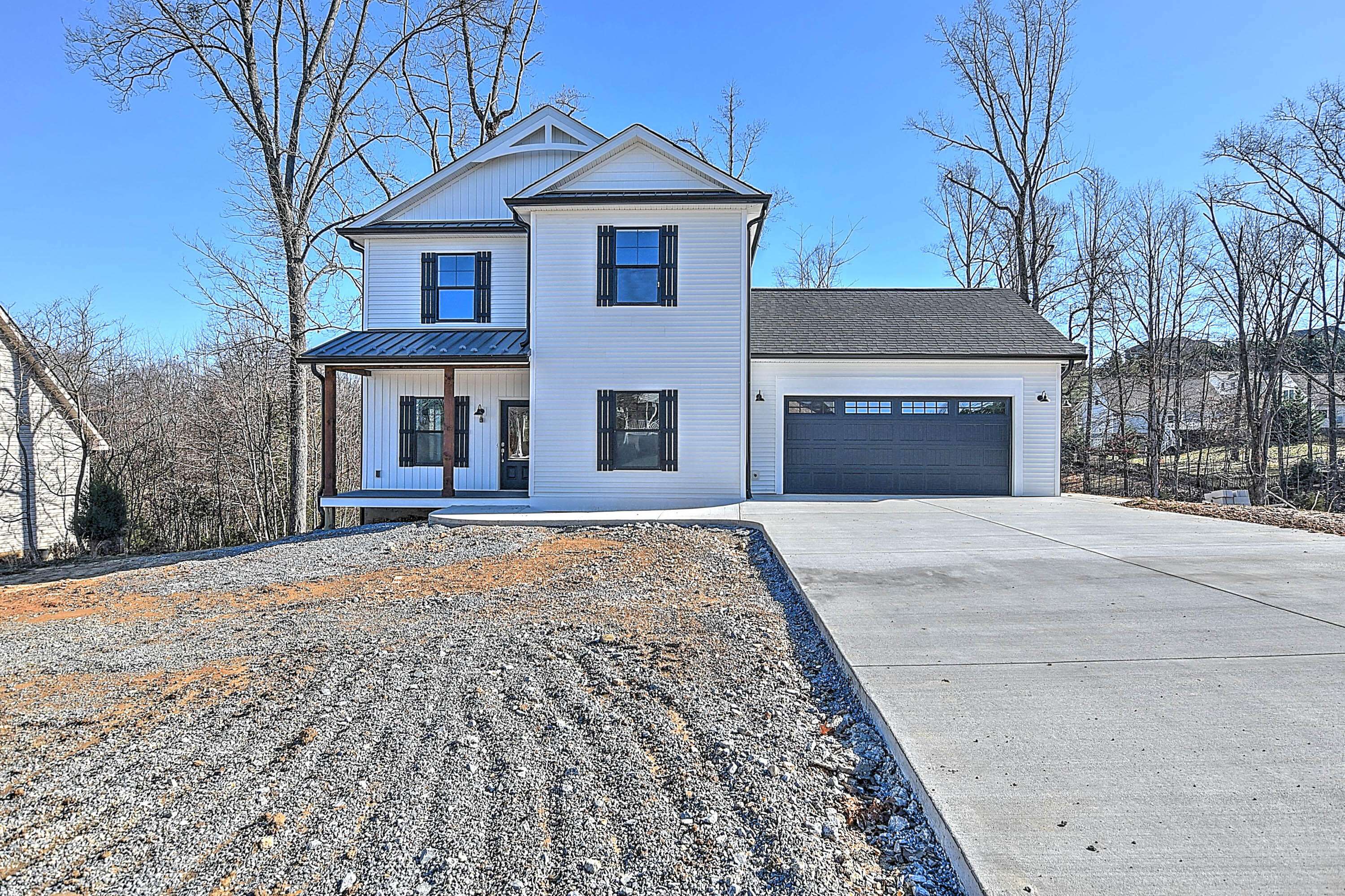 Jonesborough, TN 37659,205 Holland View DR