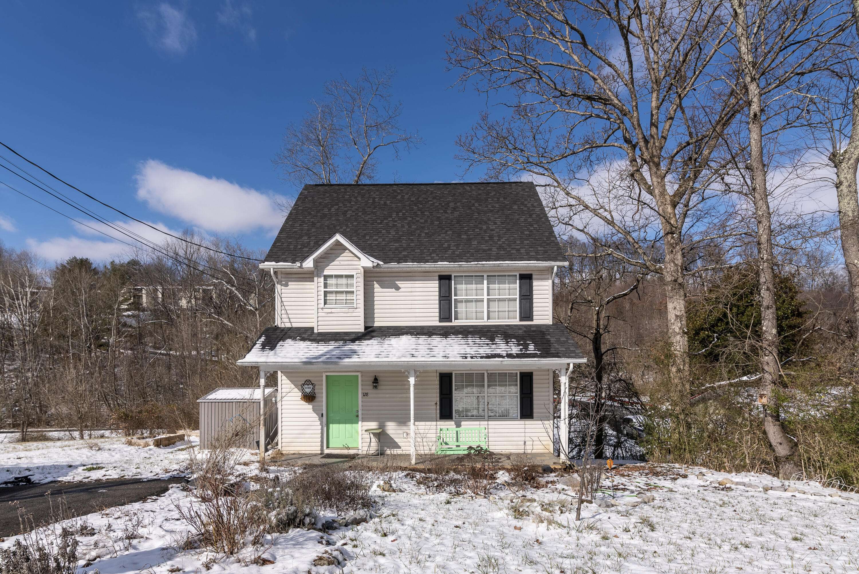 Bristol, TN 37620,128 Flint ST