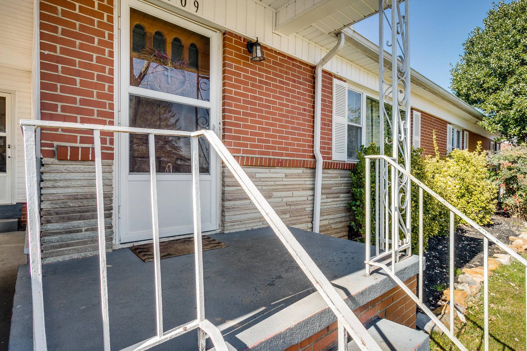 Morristown, TN 37814,2109 Outer DR