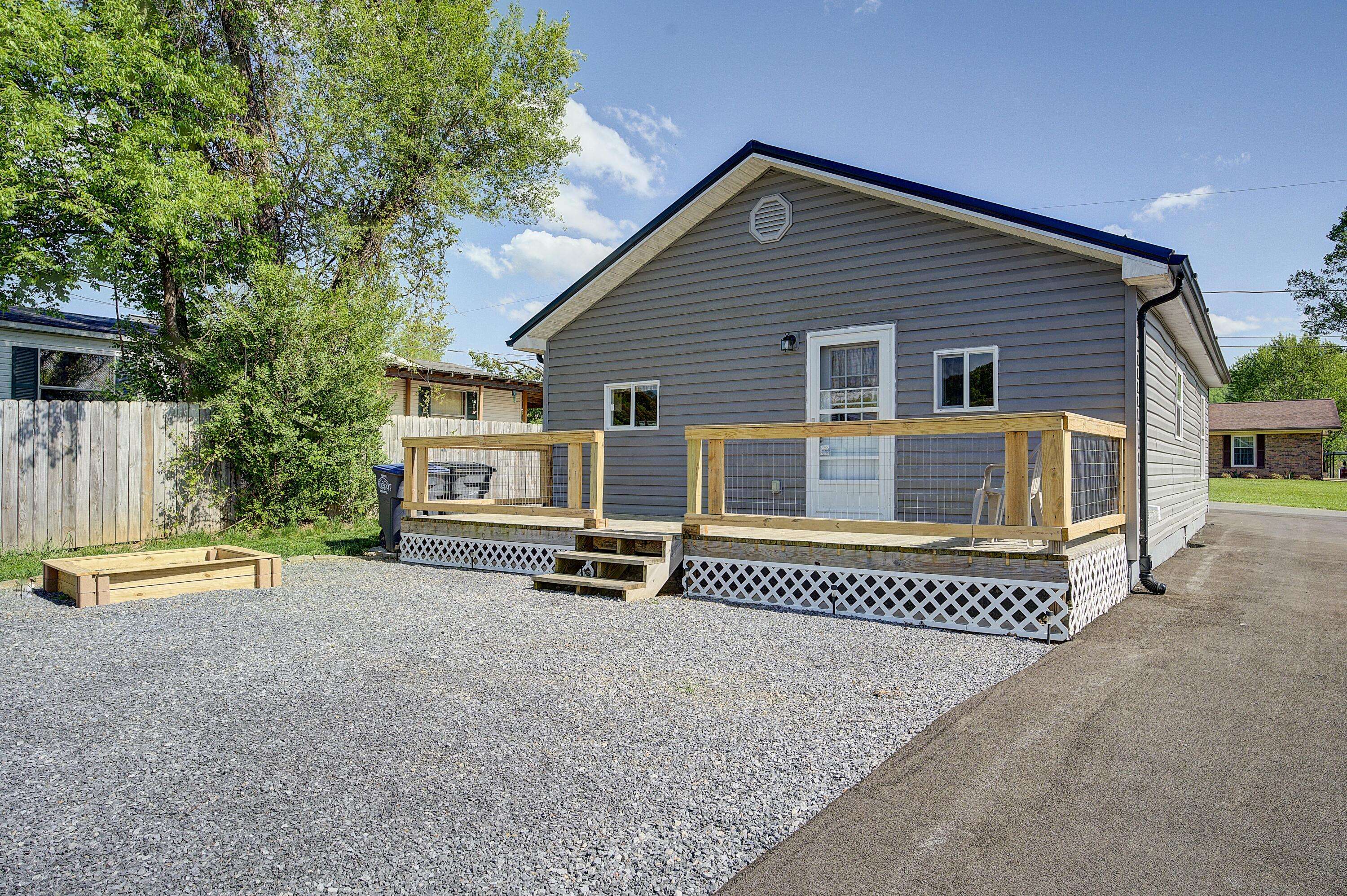 Kingsport, TN 37665,609 Mayfield AVE
