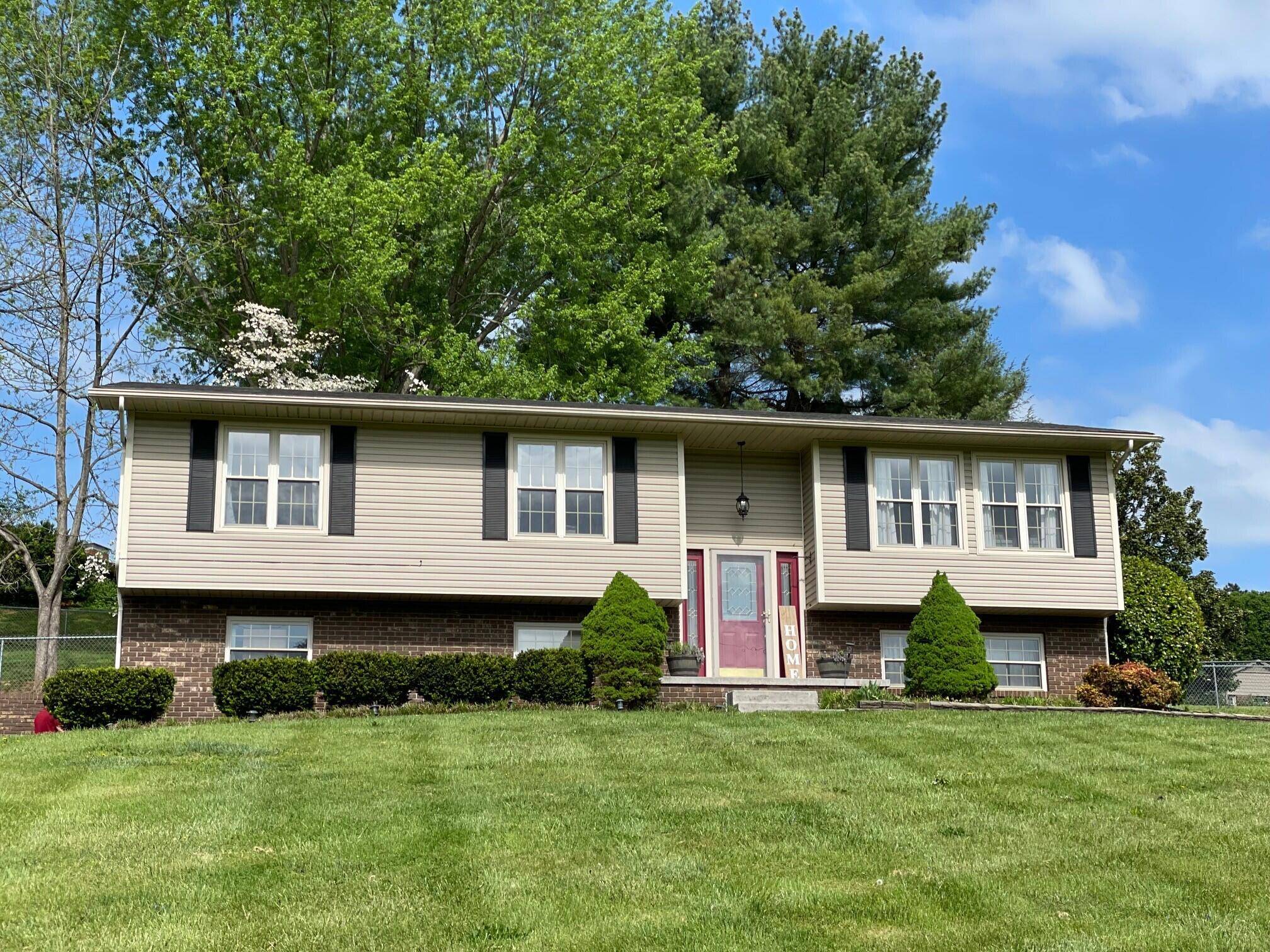 Morristown, TN 37814,1409 Walters DR