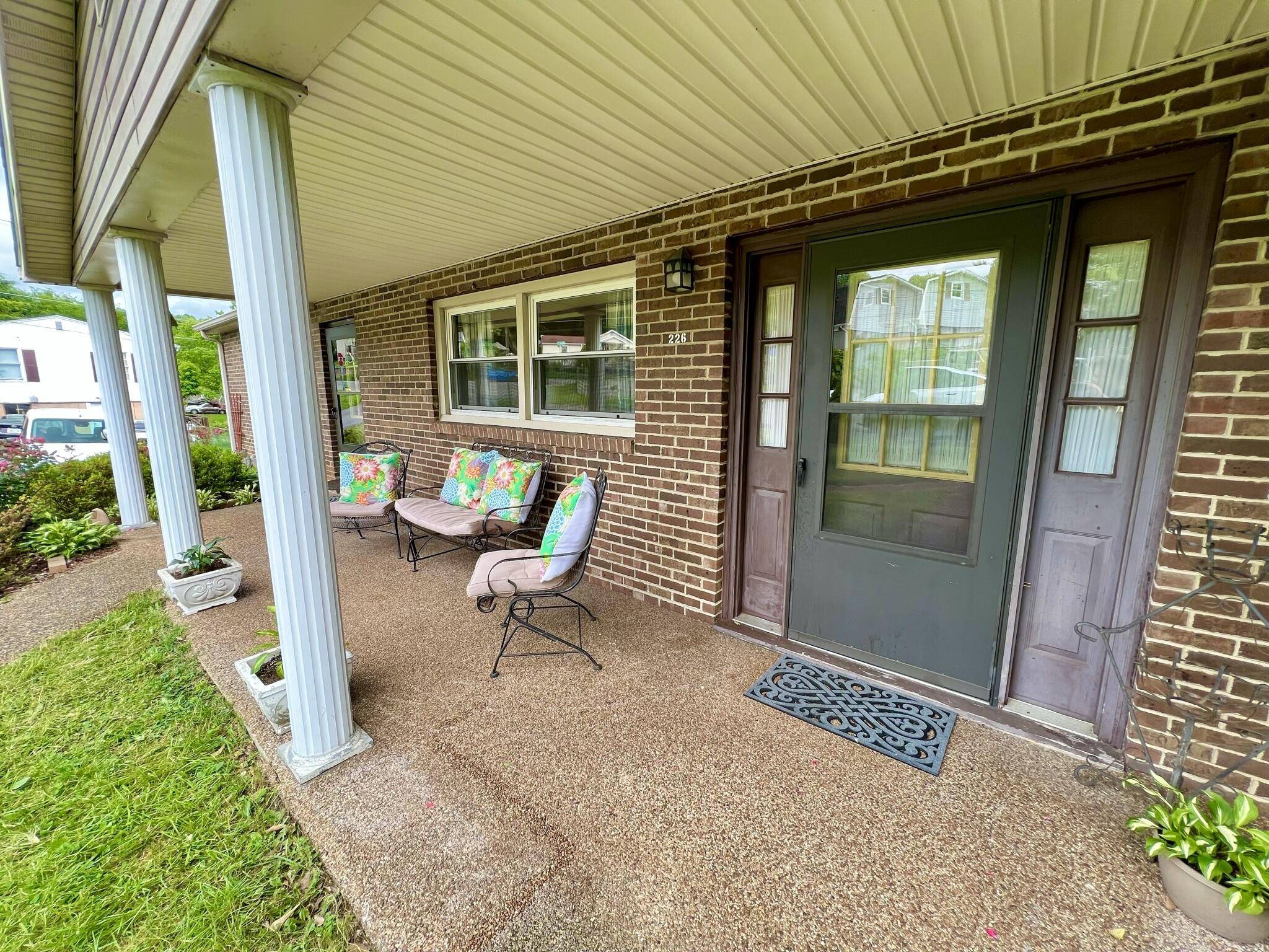 Bristol, TN 37620,226 Delaney ST