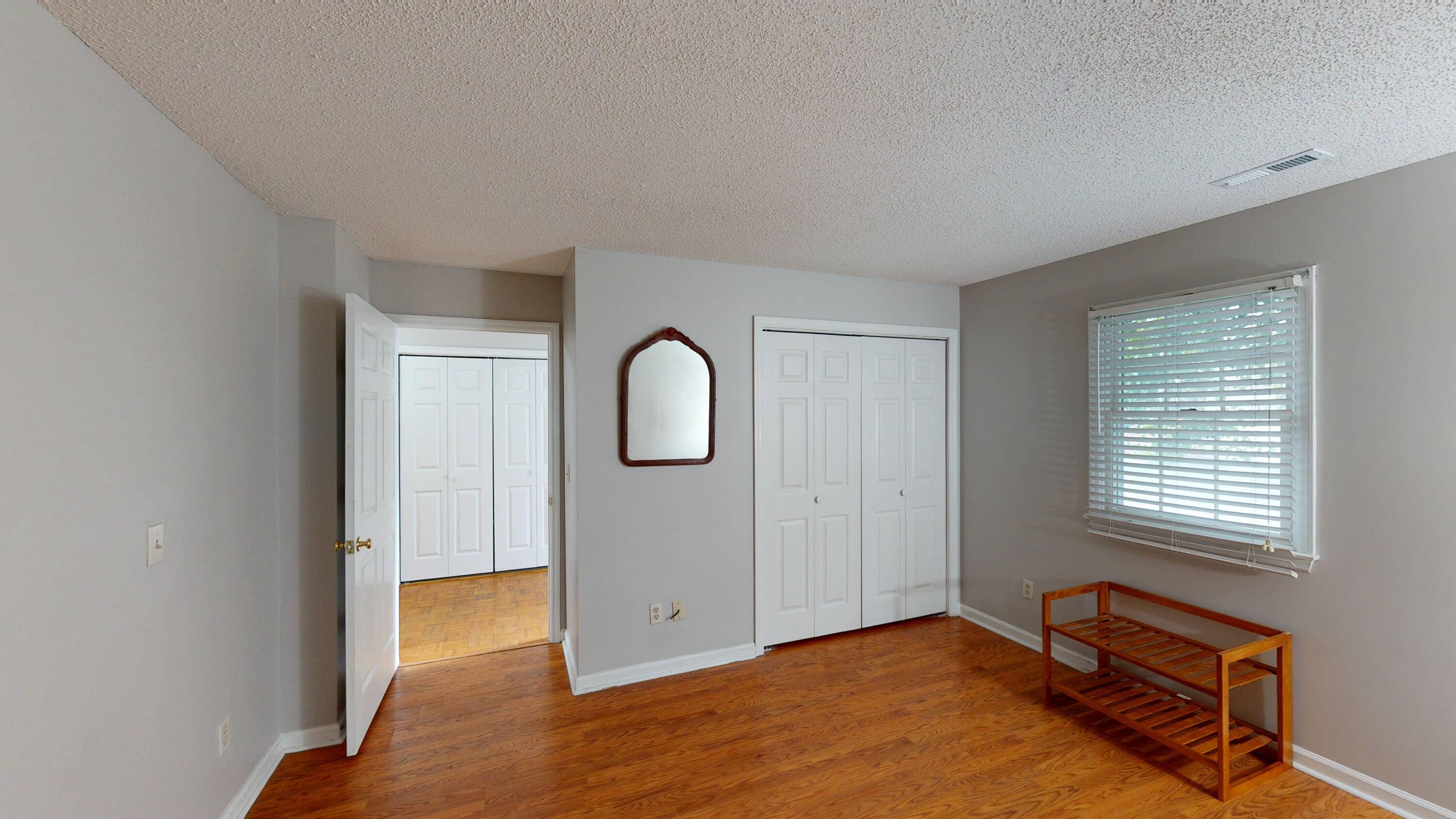 Johnson City, TN 37604,2700 Indian Ridge RD #44