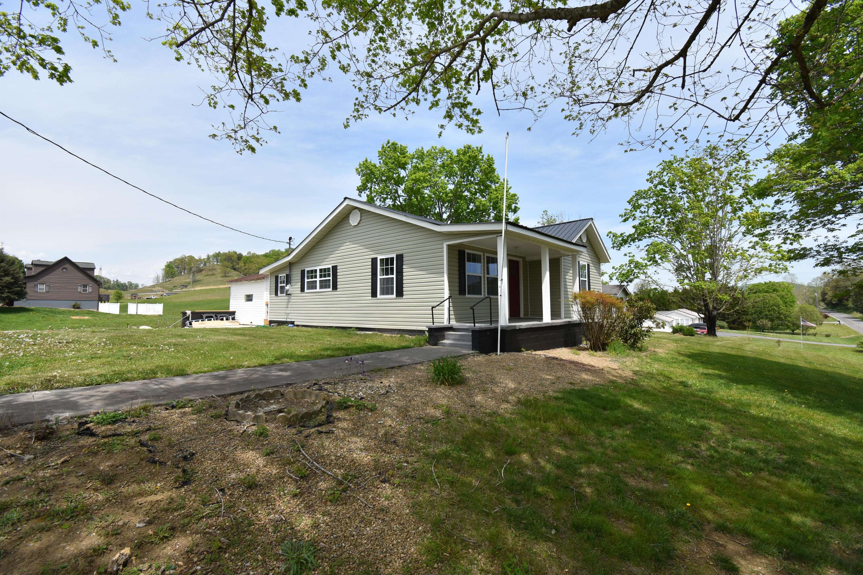 Rogersville, TN 37857,104 Hoard RD