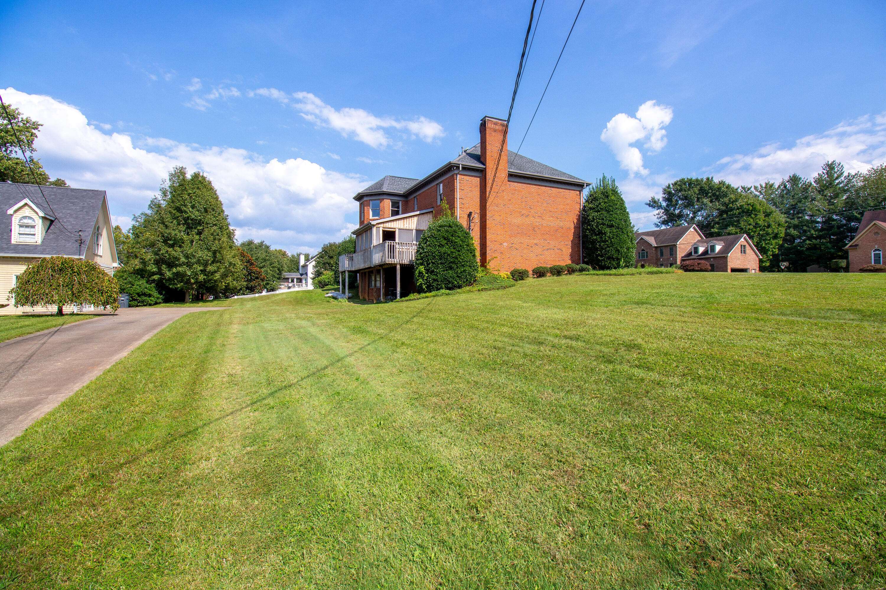 Kingsport, TN 37663,430 Chesterfield Drive