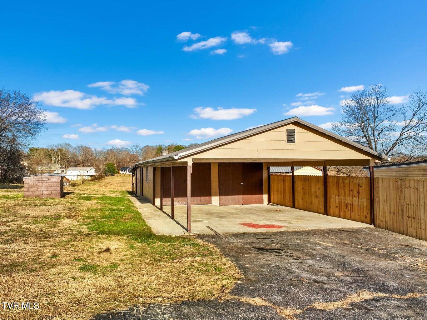 White Pine, TN 37890,950 Us-25 E