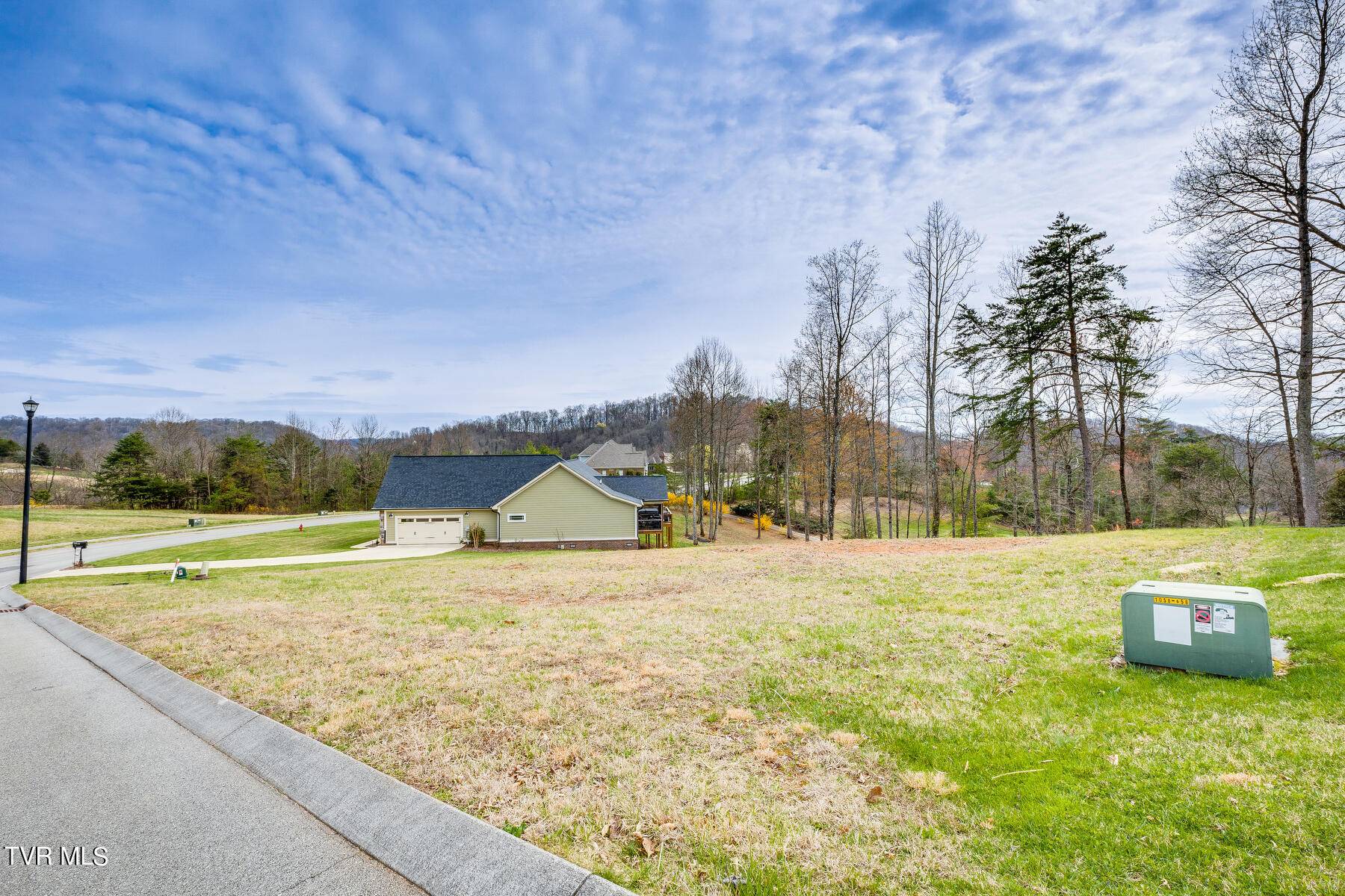 Kingsport, TN 37664,382 Golf Ridge DR