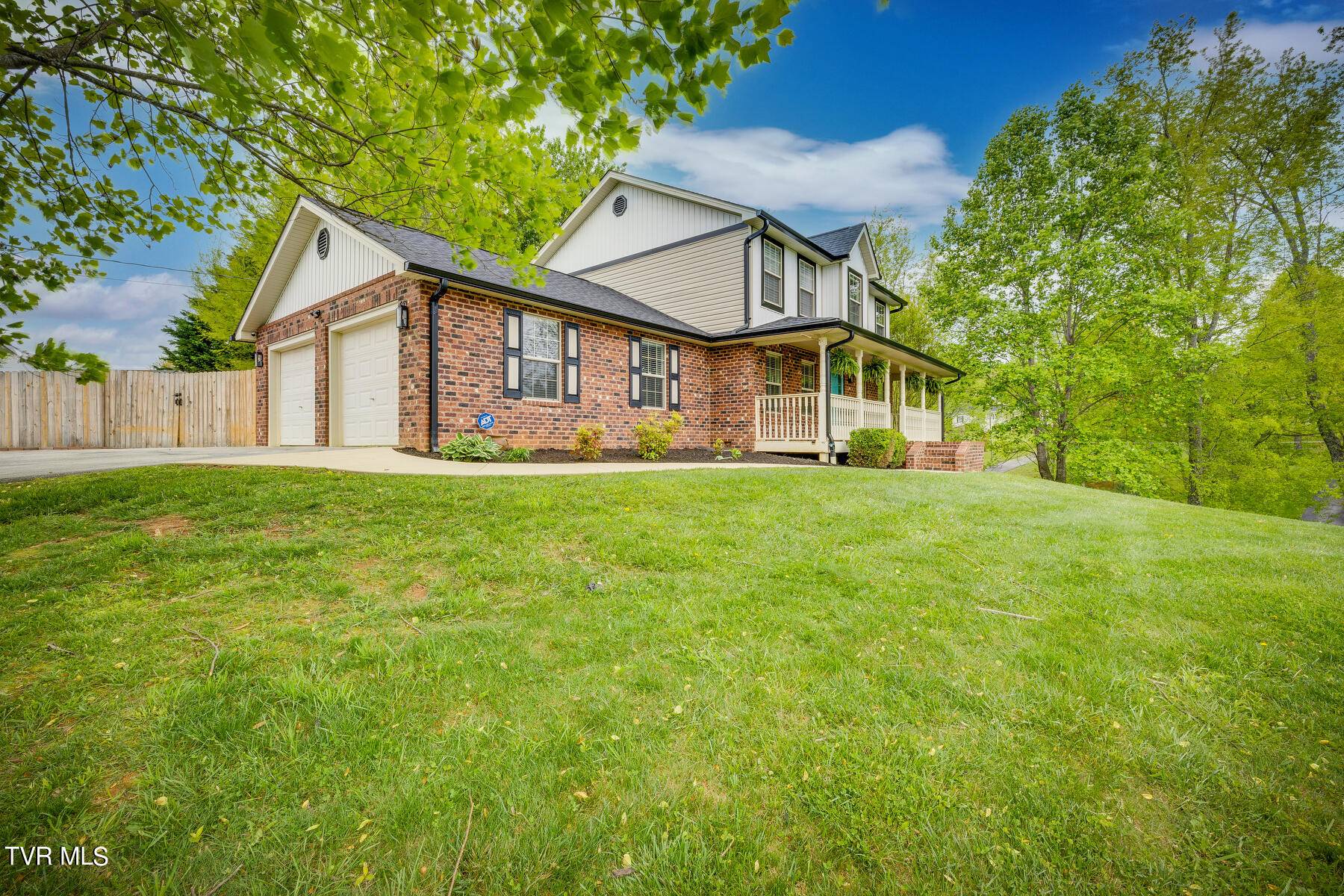 Jonesborough, TN 37659,151 Mountain Ridges DR