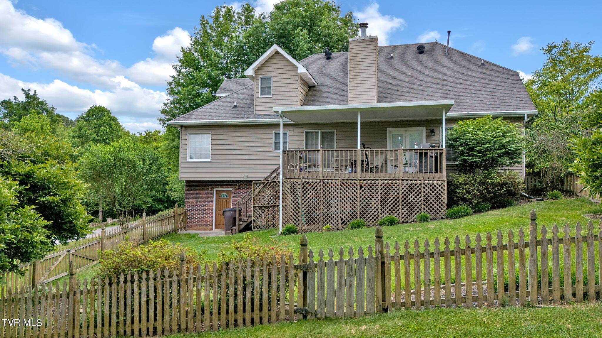 Blountville, TN 37617,401 Mountain View CT