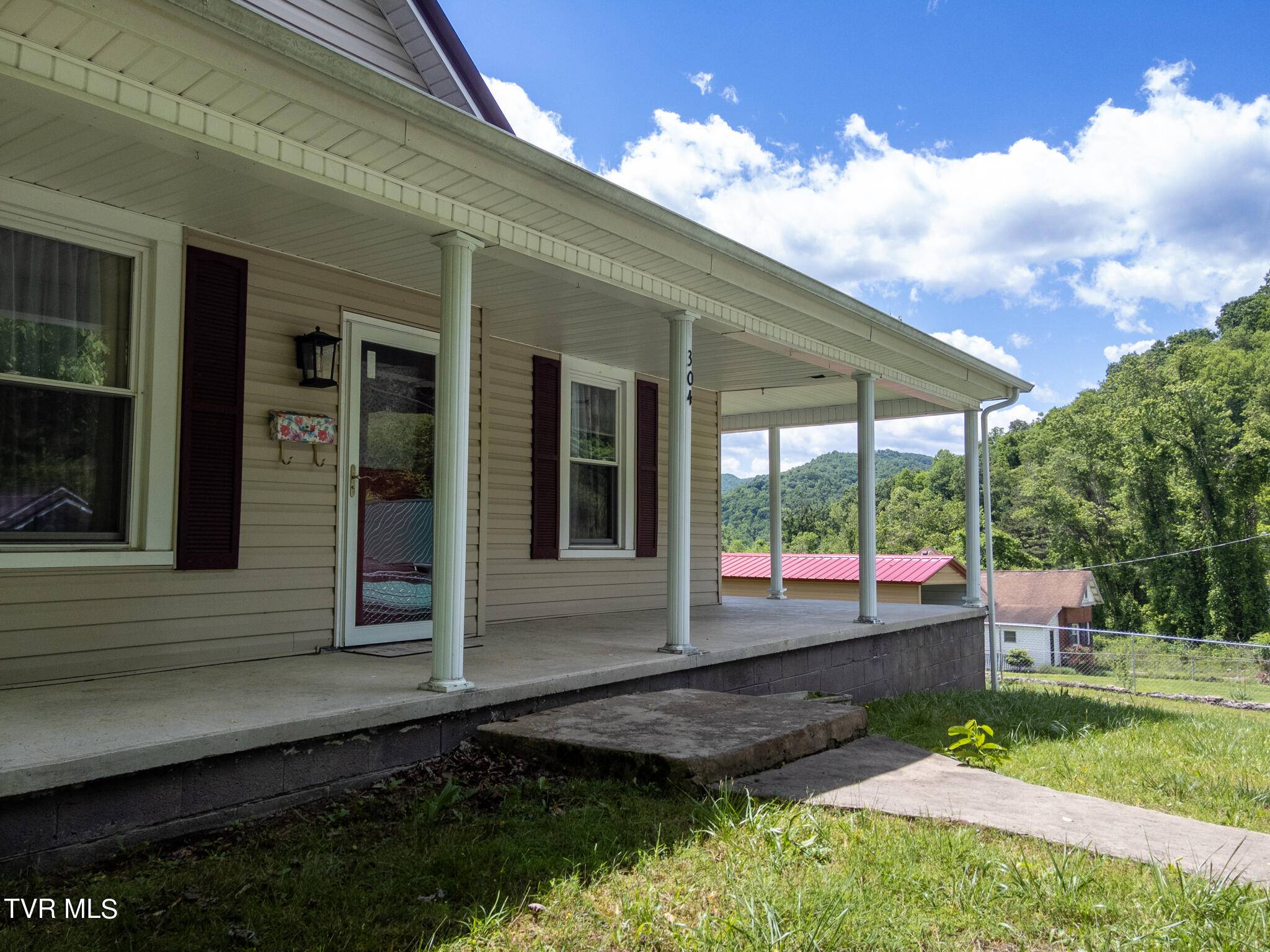 Appalachia, VA 24216,304 Chestnut ST