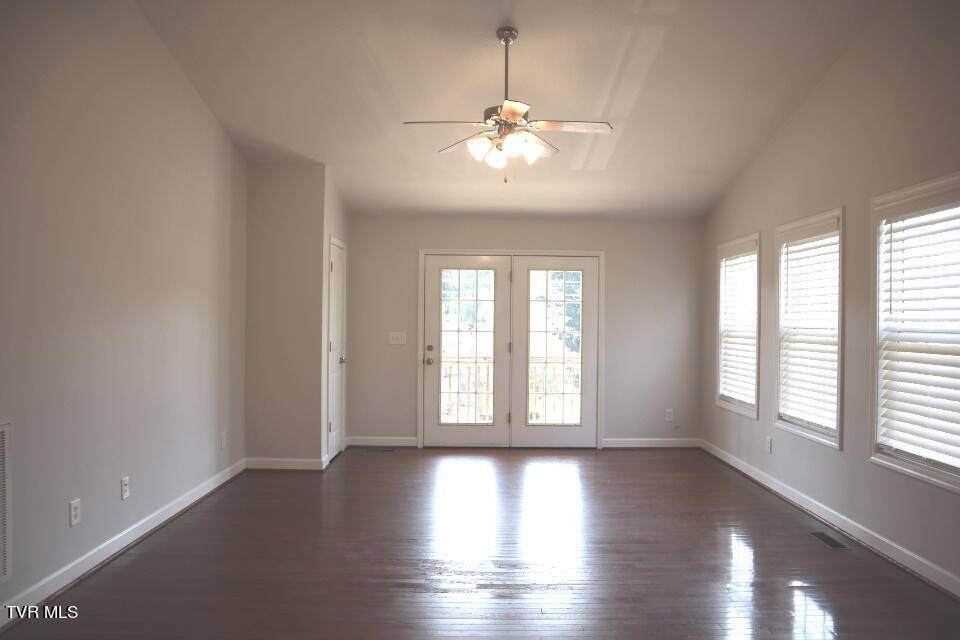 Johnson City, TN 37604,2908 Antioch RD