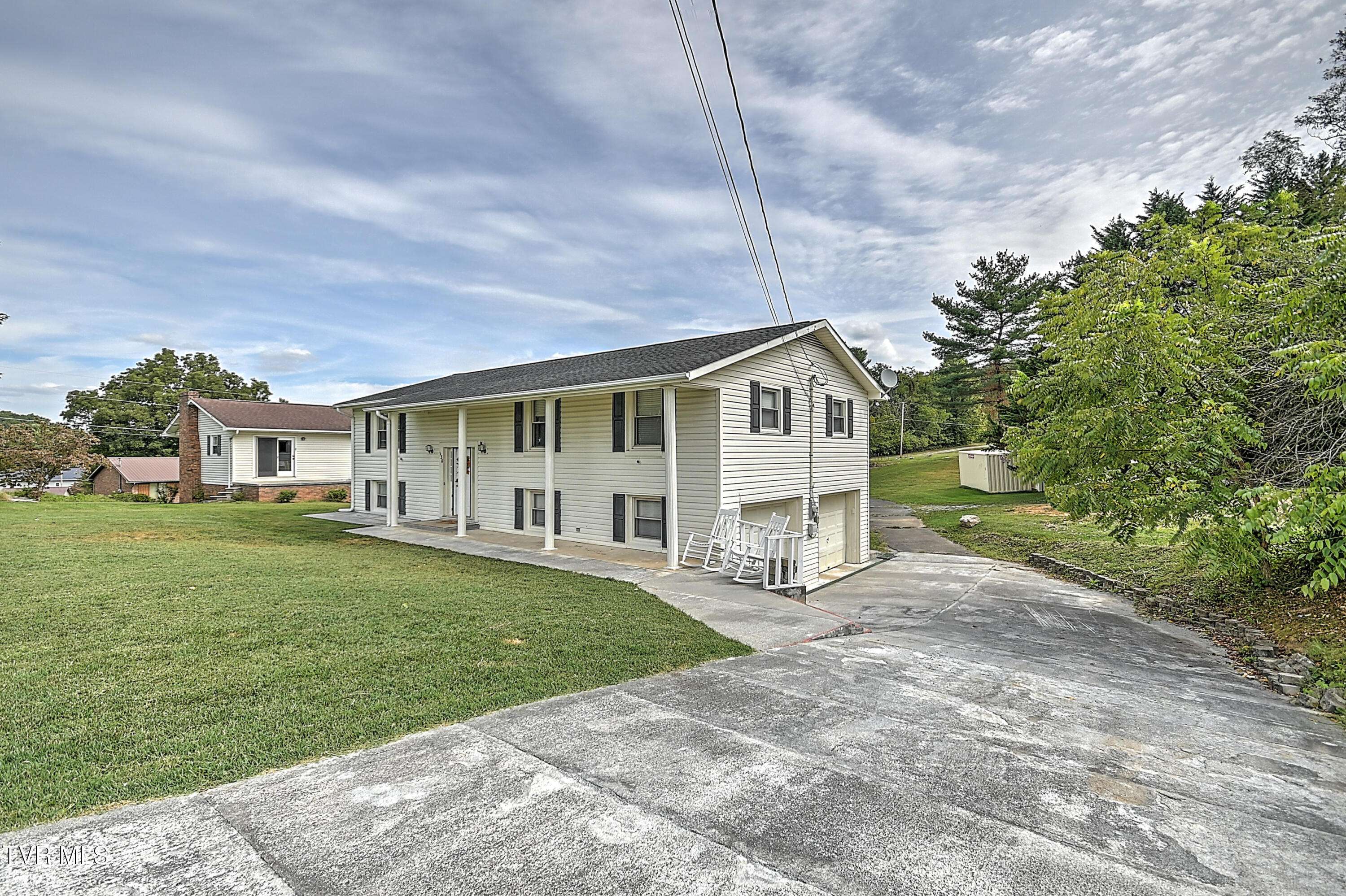 Johnson City, TN 37601,130 Jim Buck RD