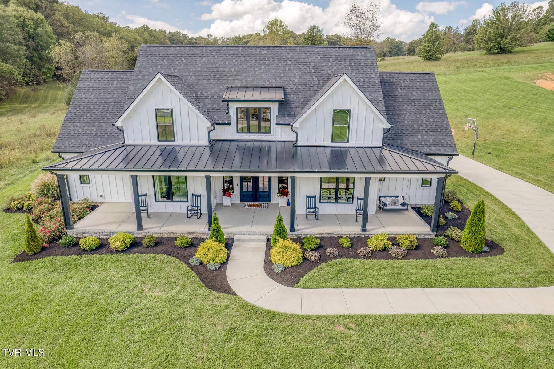 Jonesborough, TN 37659,945 Hairetown RD