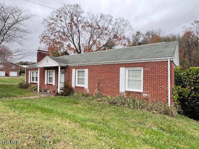 Johnson City, TN 37601,2704 Oakland AVE