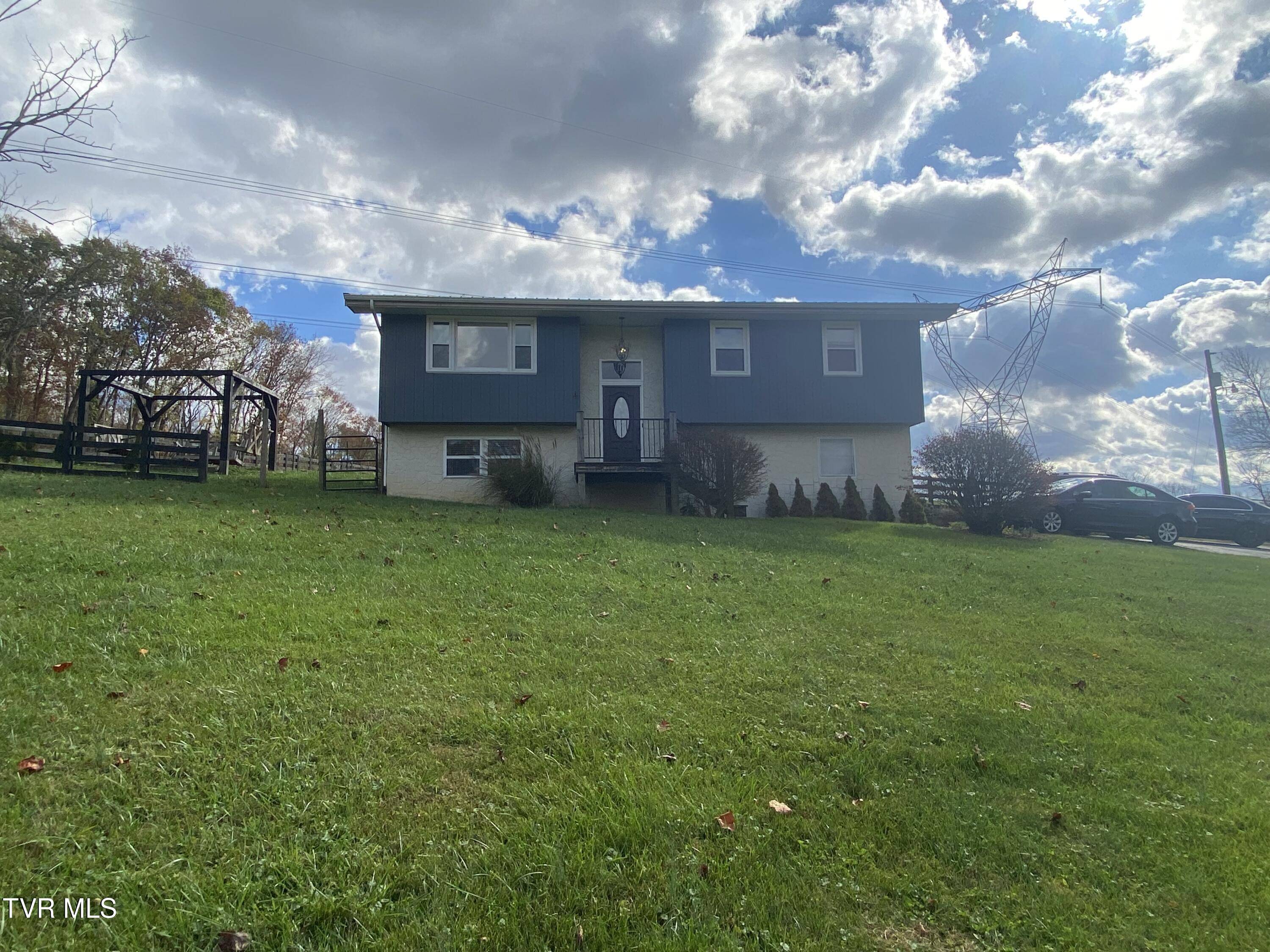 Bristol, TN 37620,476 Booher Drive