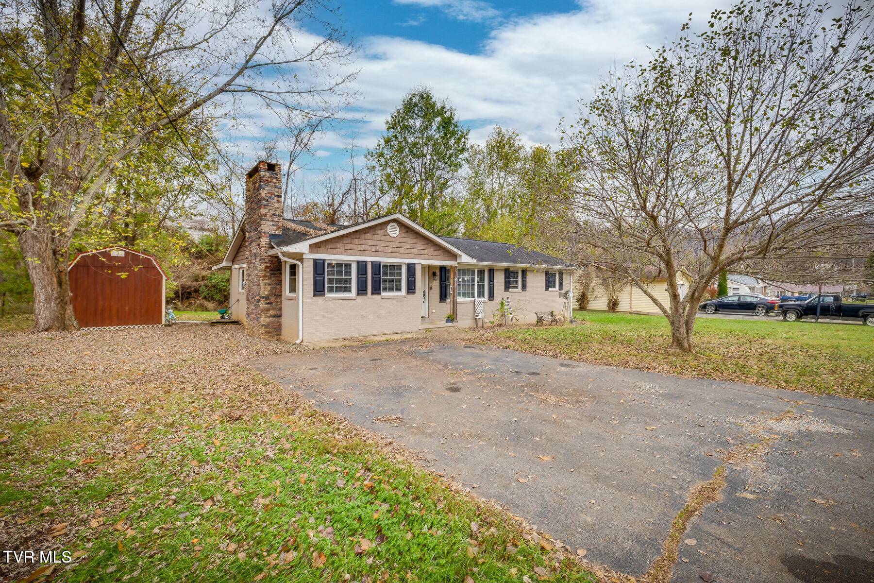 Erwin, TN 37650,108 Meadowbrook ST