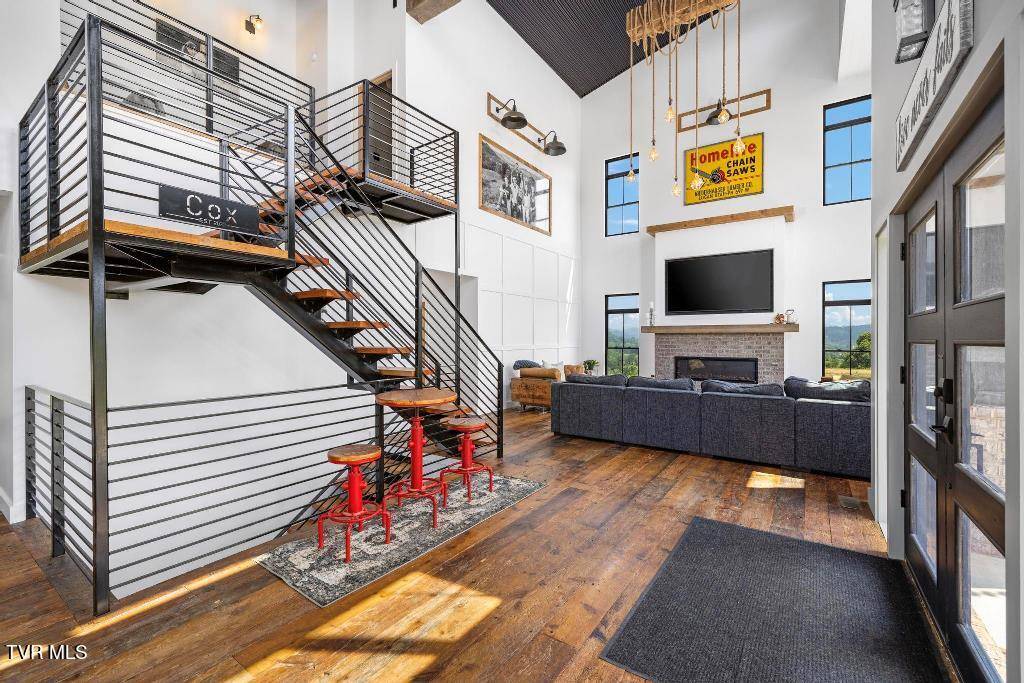 Mountain City, TN 37683,817 Neva View LN