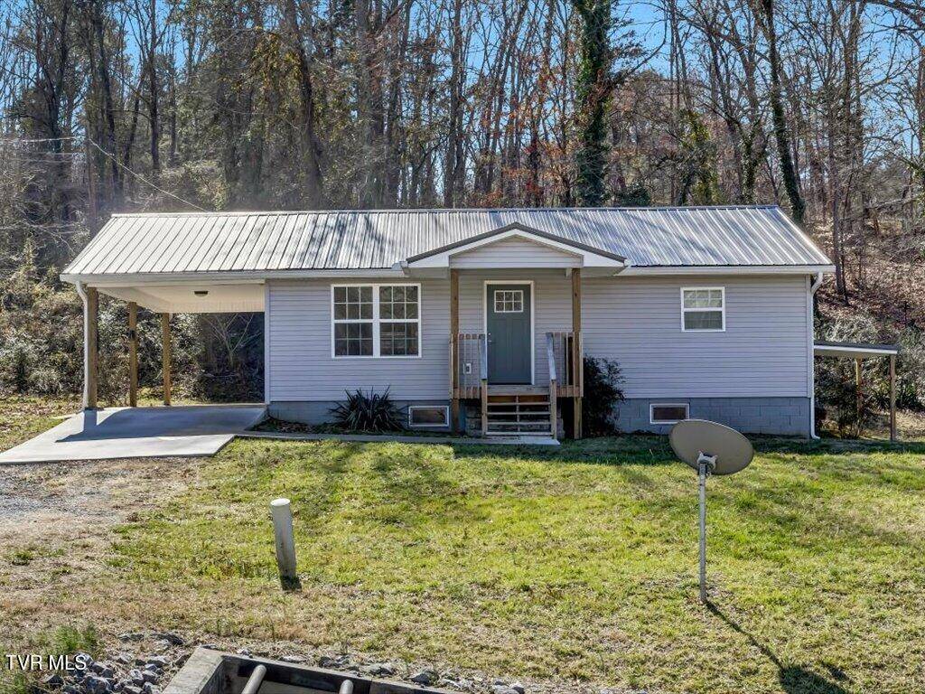 Parrottsville, TN 37843,1231 Highway 321