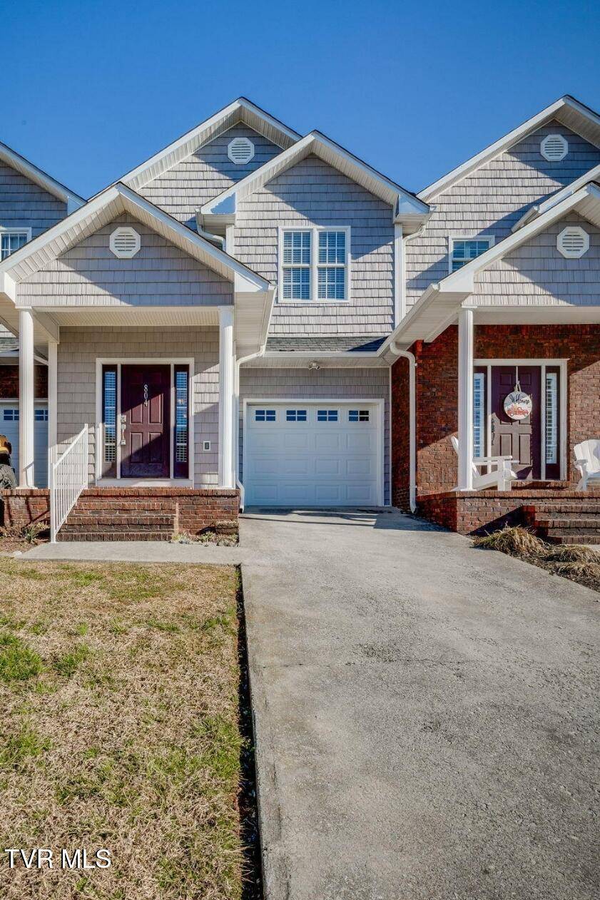 Blountville, TN 37617,200 Deck Lane #804