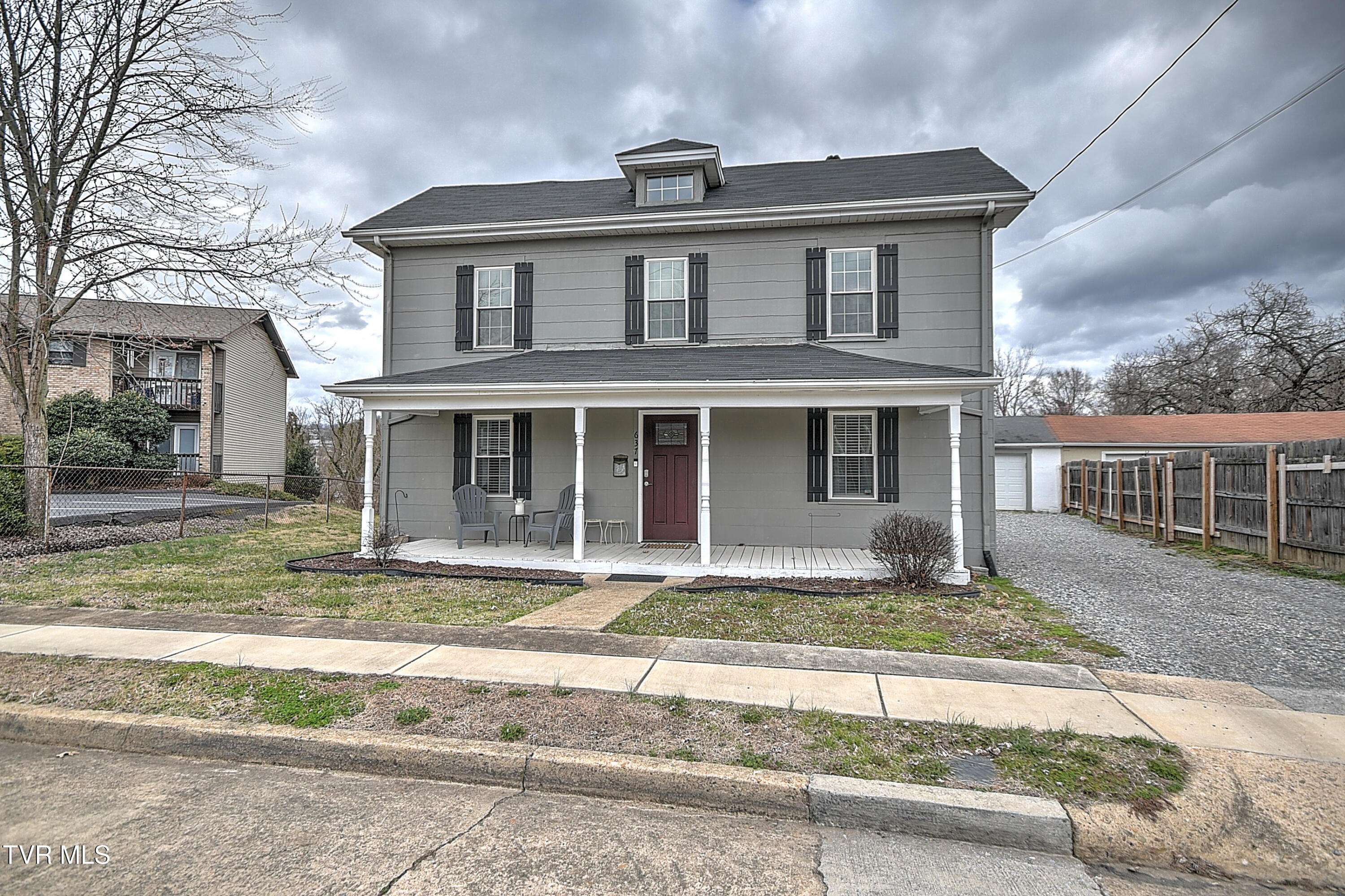 Kingsport, TN 37660,637 Arch ST