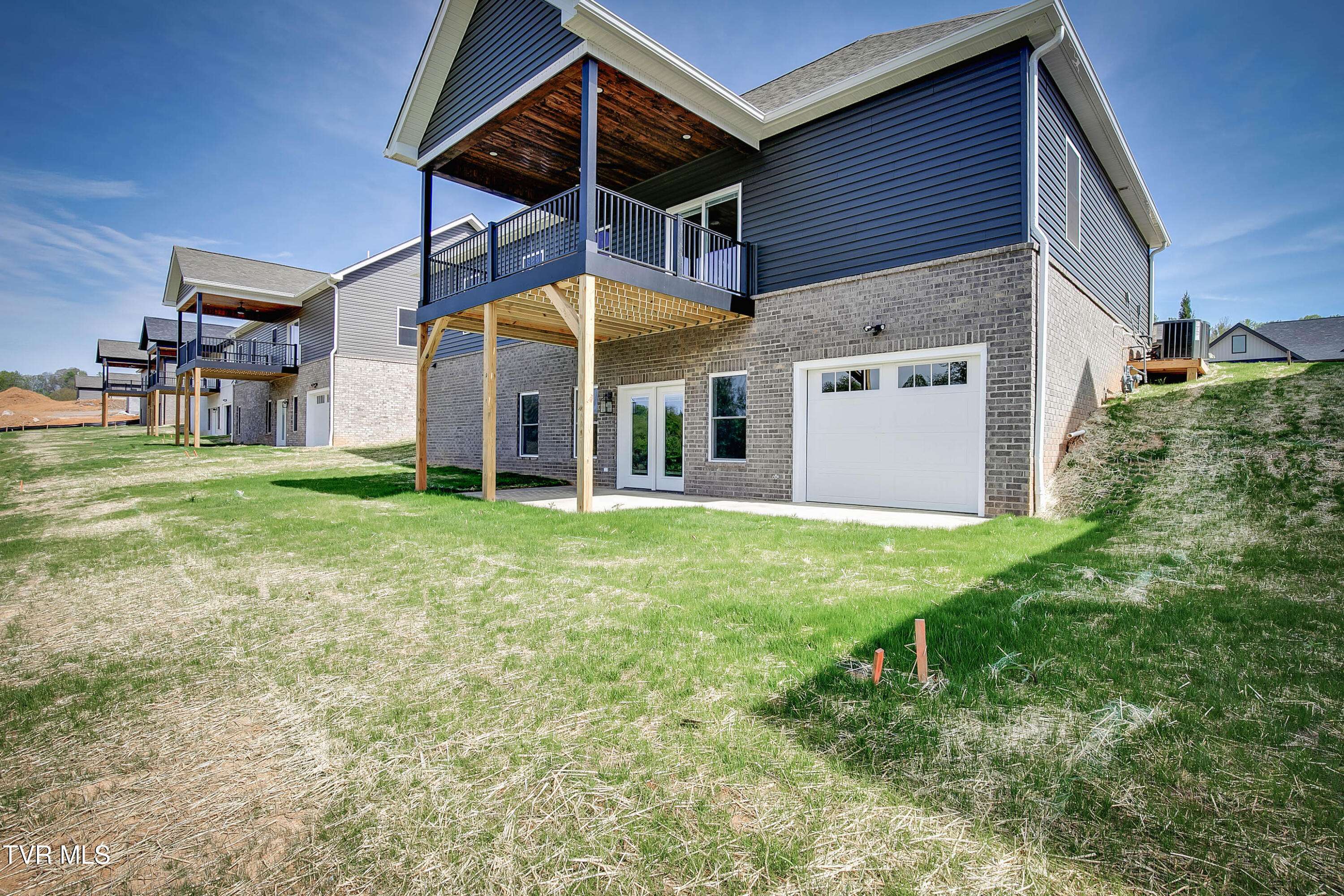 Jonesborough, TN 37659,282 Ruby Rose RDG