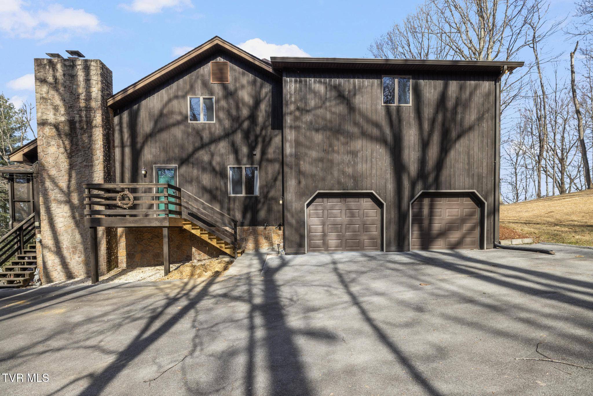 Johnson City, TN 37601,434 Riverview DR