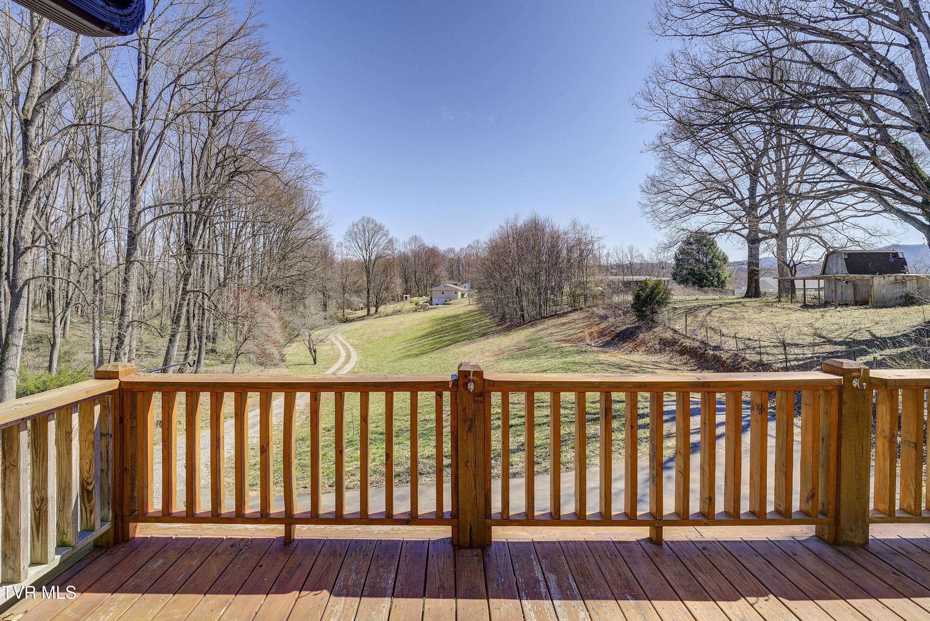 Johnson City, TN 37601,137 Unaka View RD