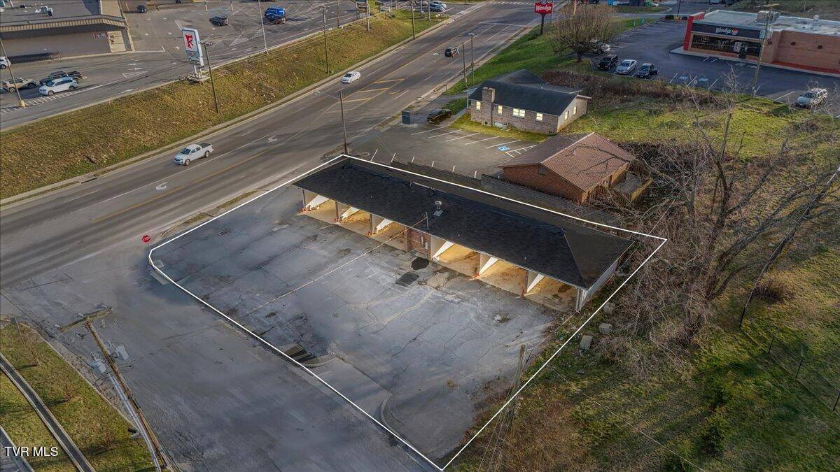 Marion, VA 24354,821 Main ST