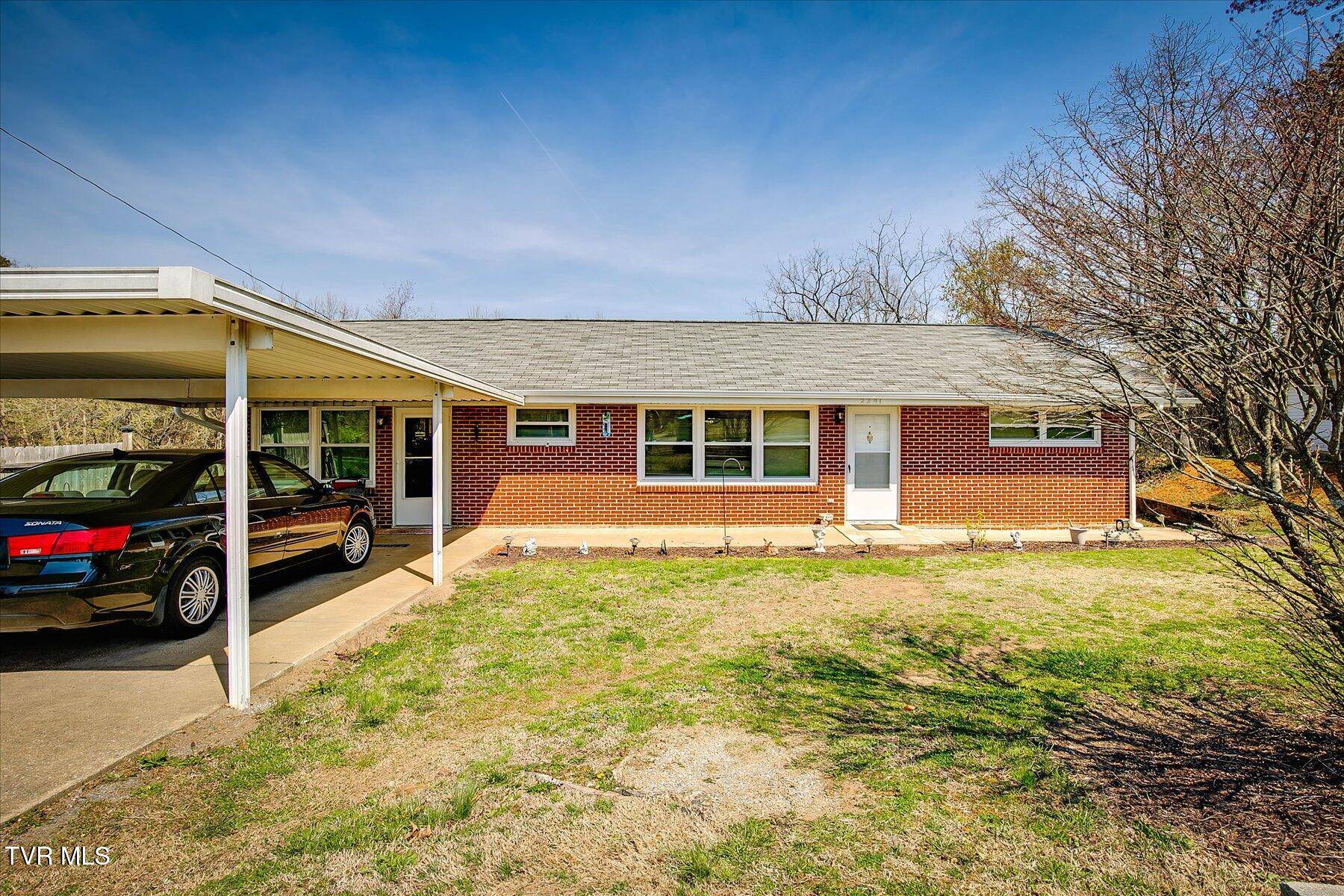 Kingsport, TN 37660,2241 Idle Hour RD
