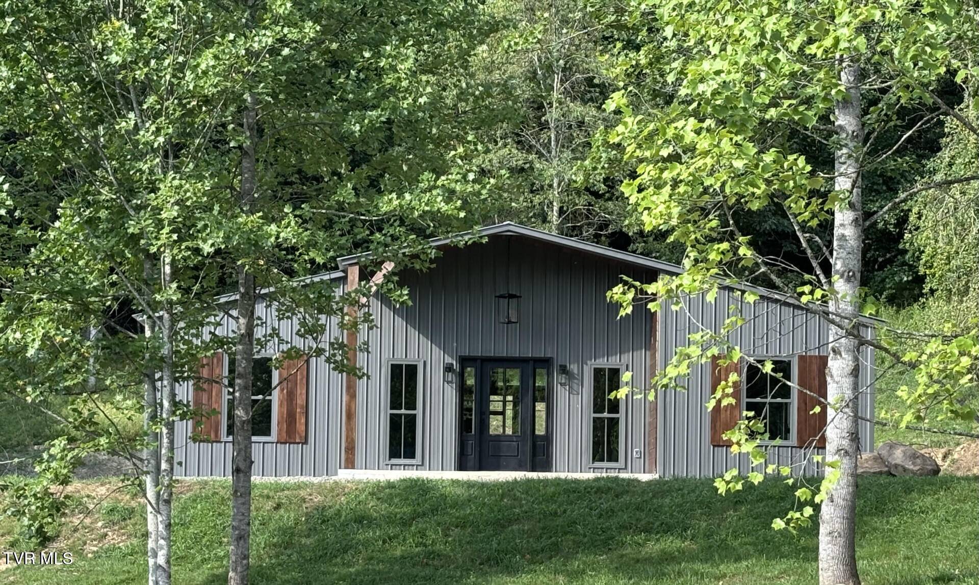 Mountain City, TN 37683,1949 Stout Branch RD