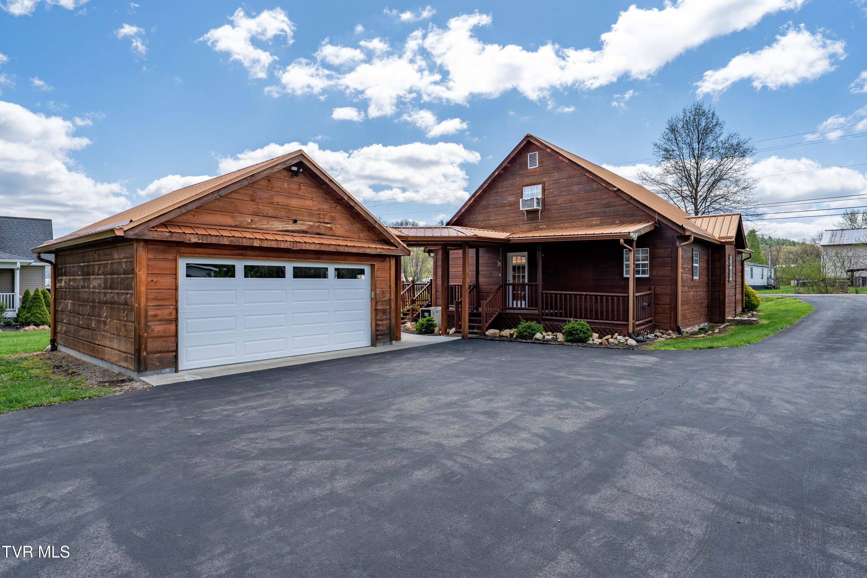 Mountain City, TN 37683,2160 Highway 421