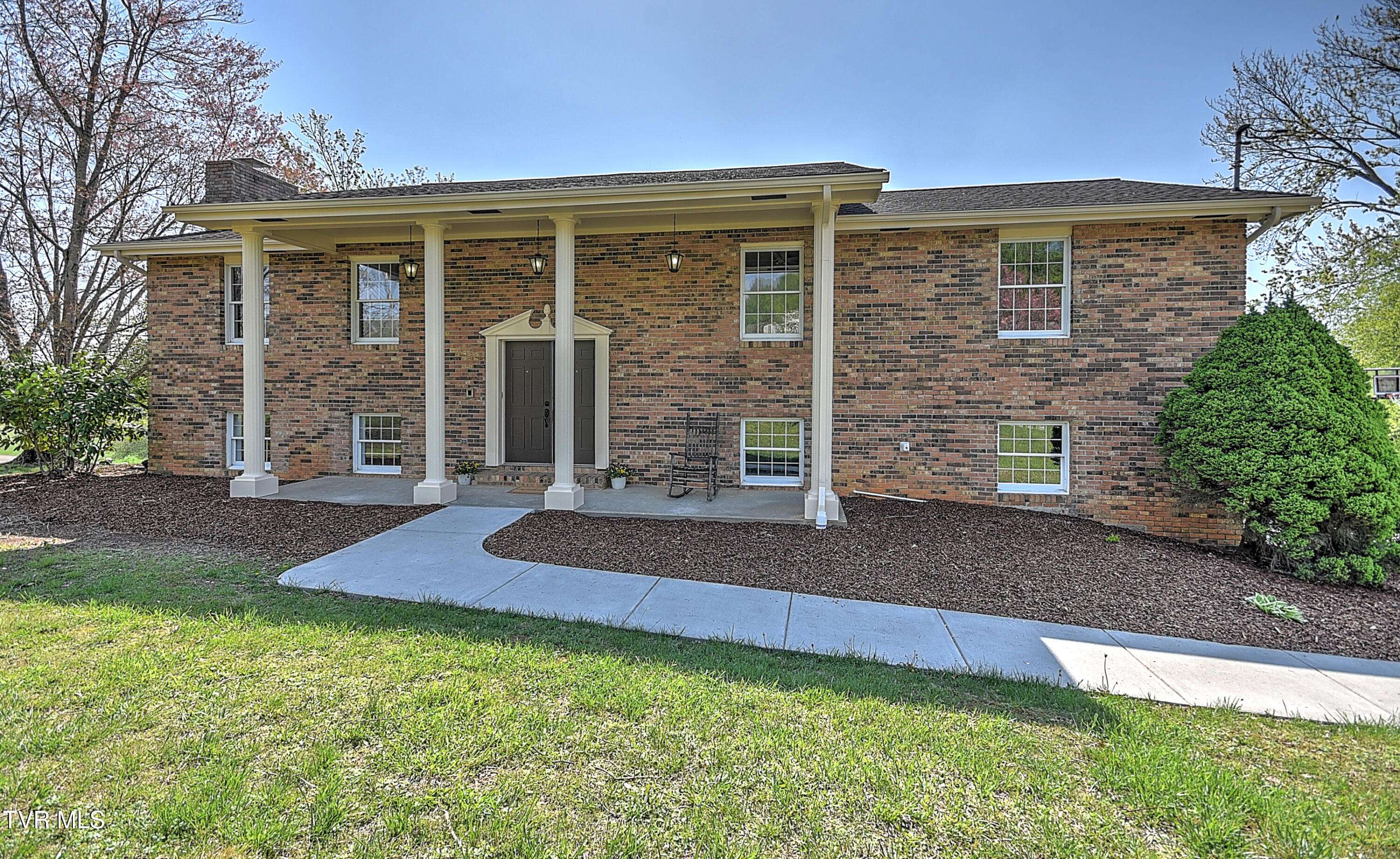 Kingsport, TN 37664,4828 Lake Park CT