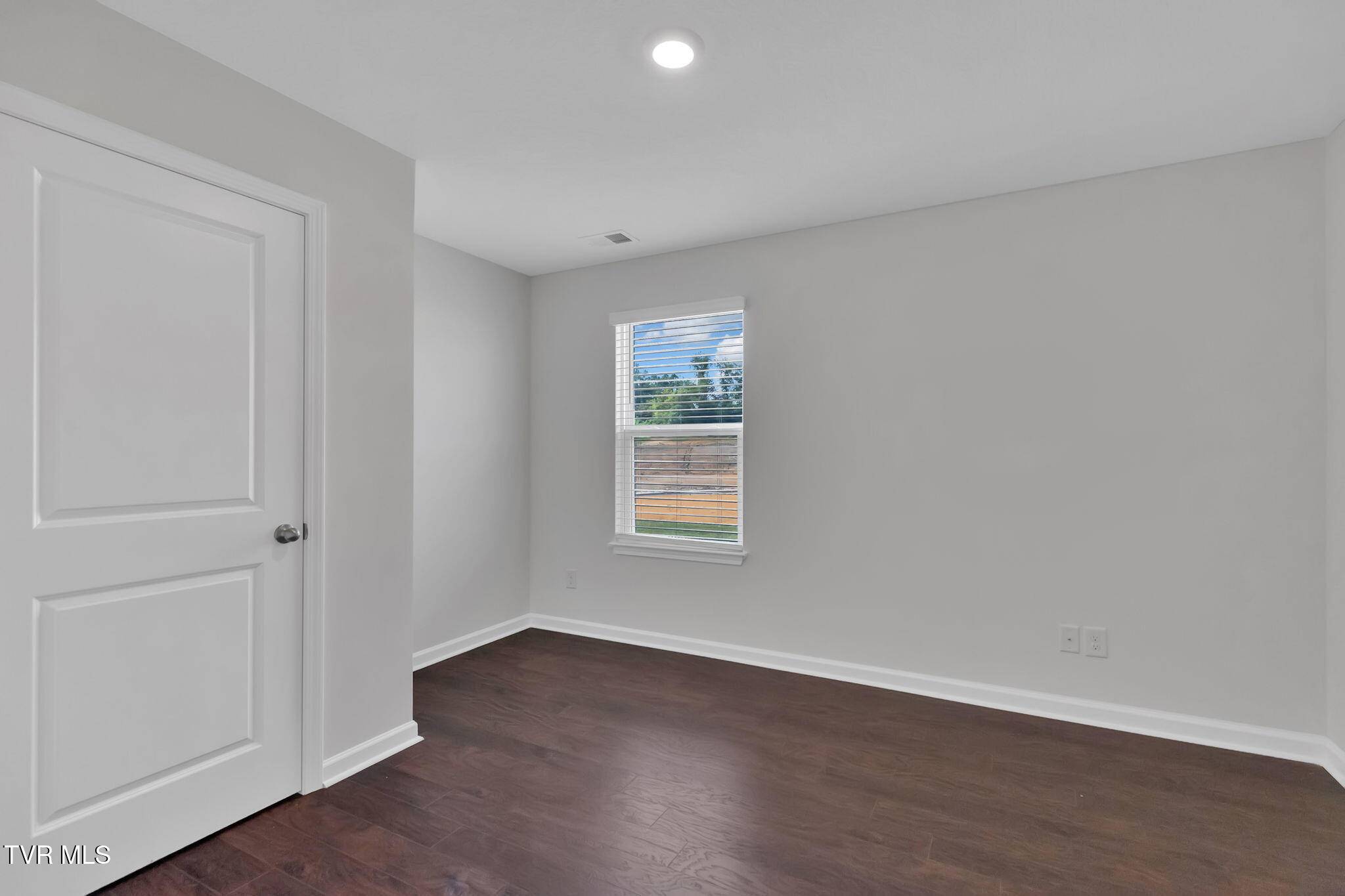 Johnson City, TN 37601,341 Arrowhead Drive