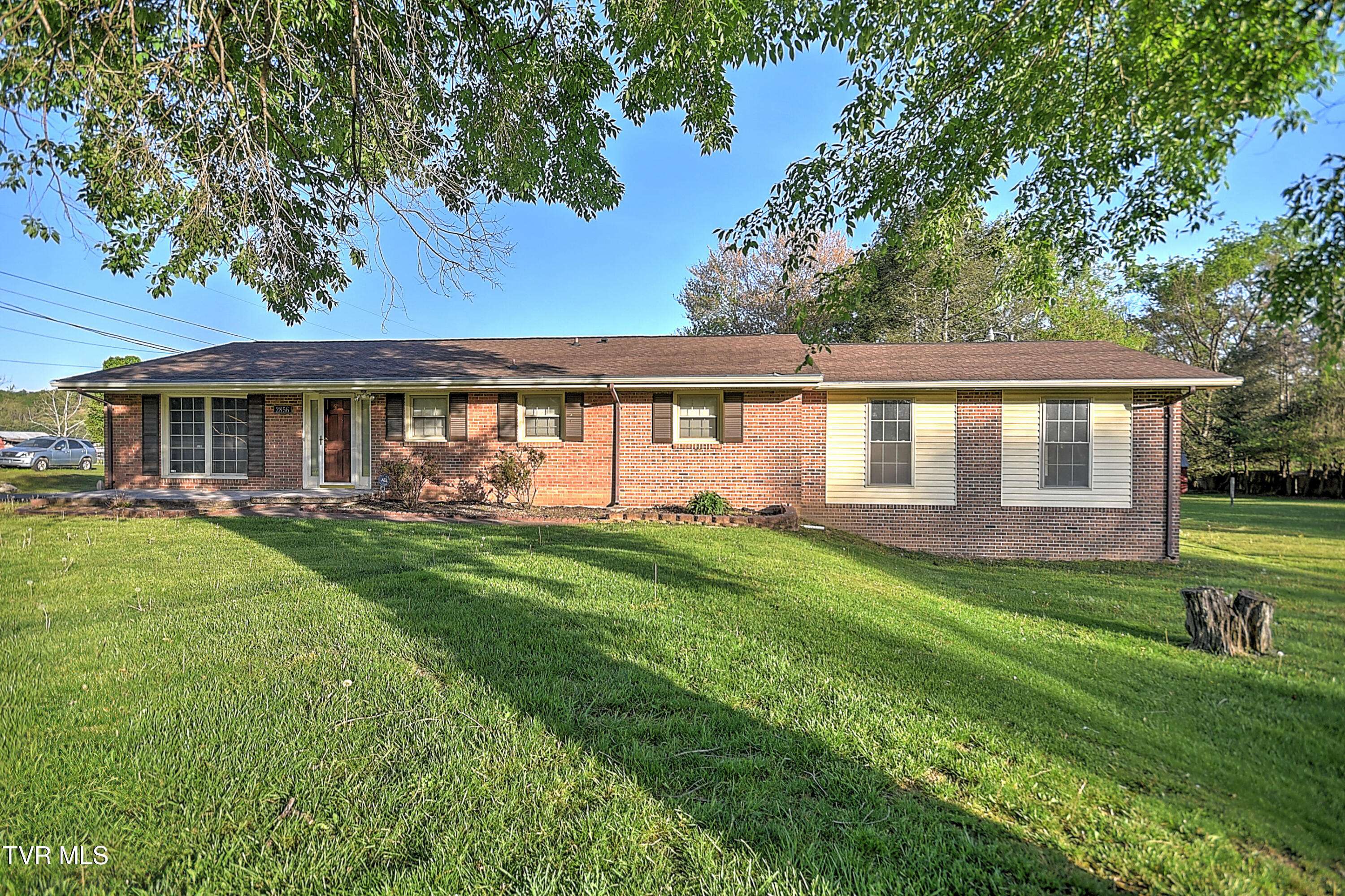 Johnson City, TN 37601,2856 Watauga RD