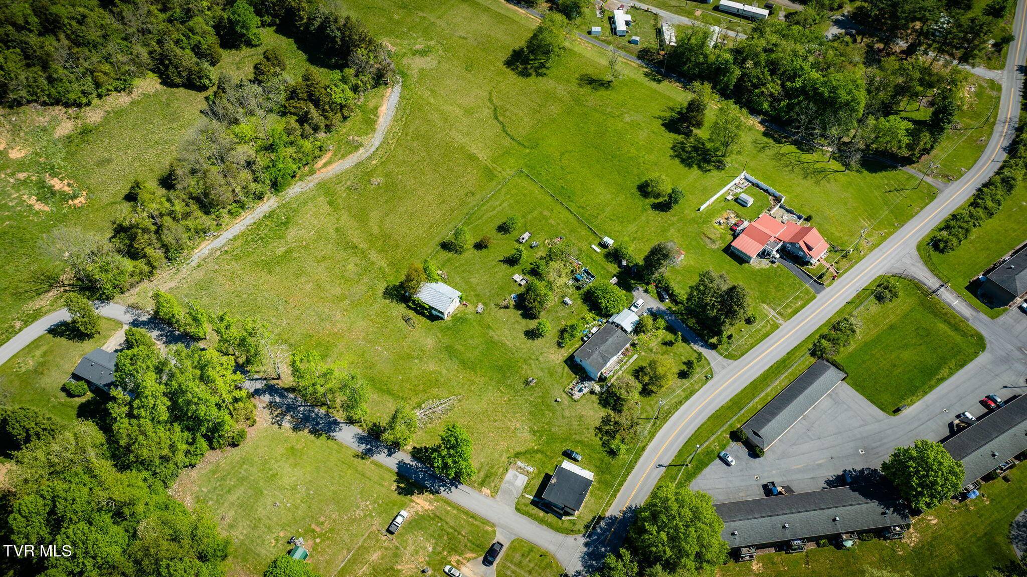 Bristol, TN 37620,1000 Barber RD